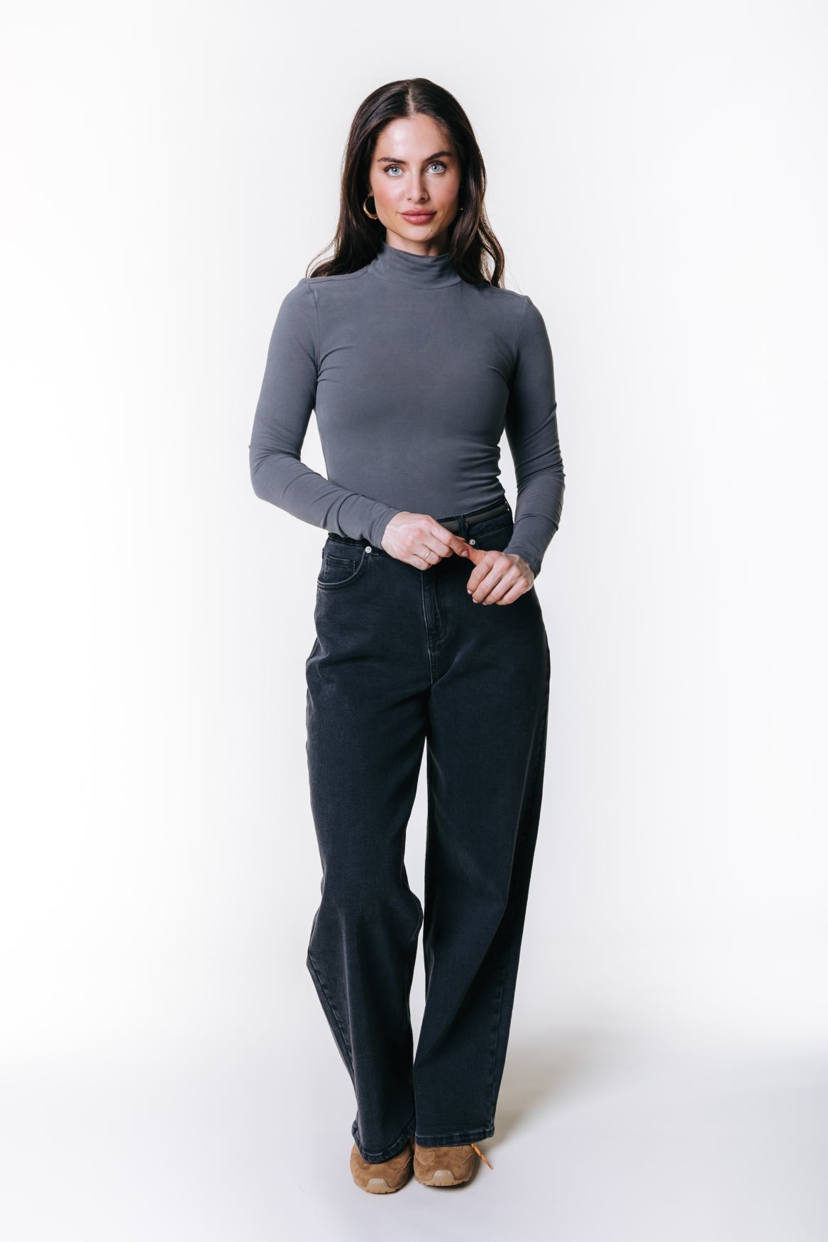 Gaias High Rise Denim | Dark grey denim