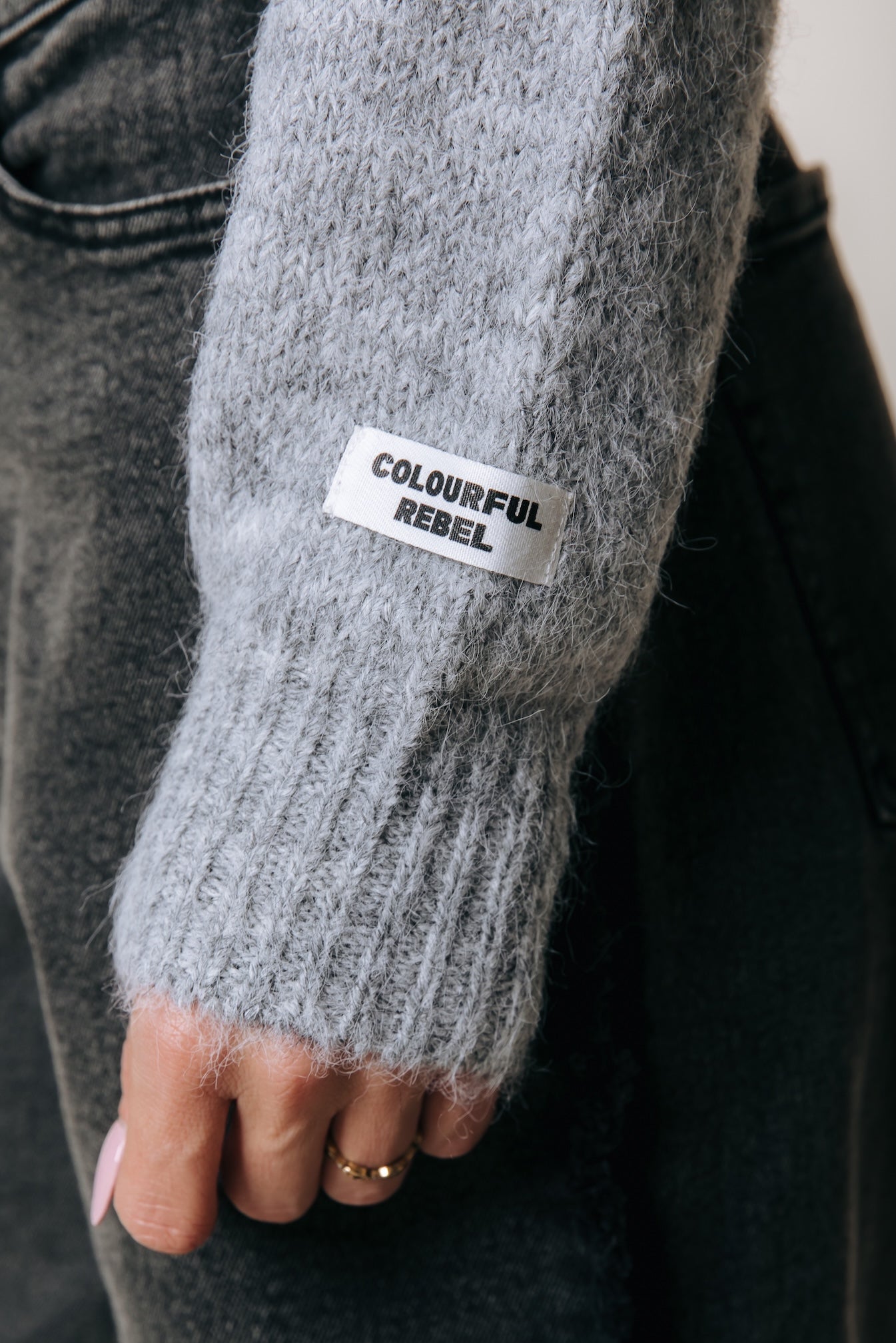 Yara Knitted Cardigan | Medium grey
