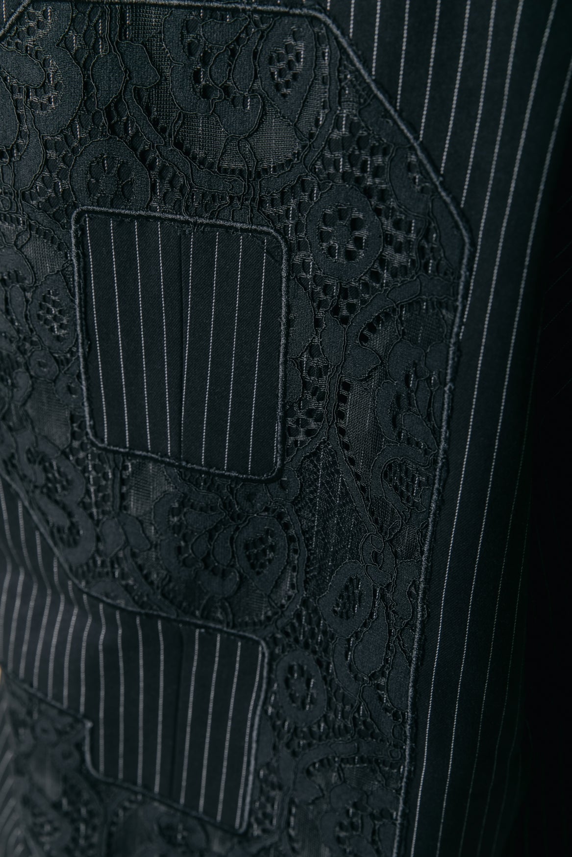 Jesra Pinstripe No 9 Lace Blazer | Black/white