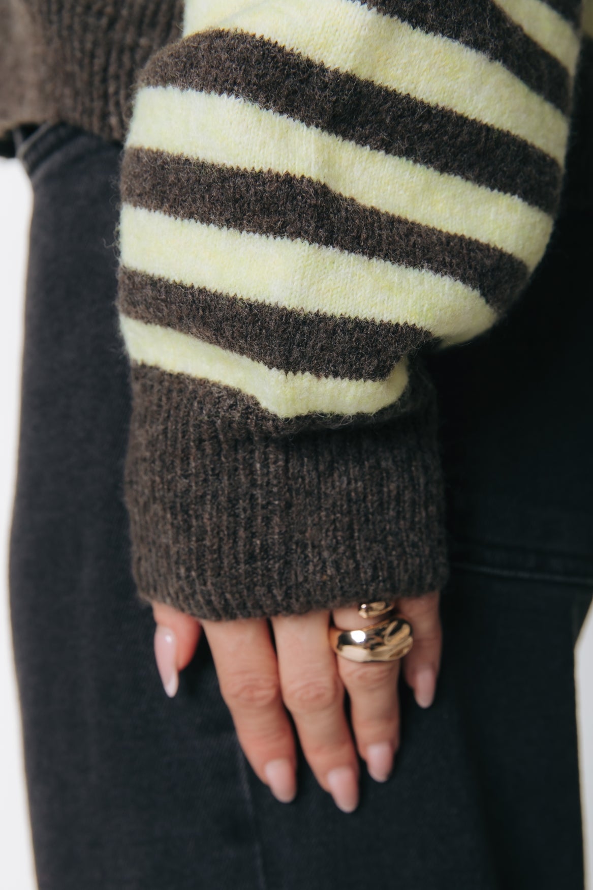 Linsey Striped Fluffy Knit | Brown / Yellow