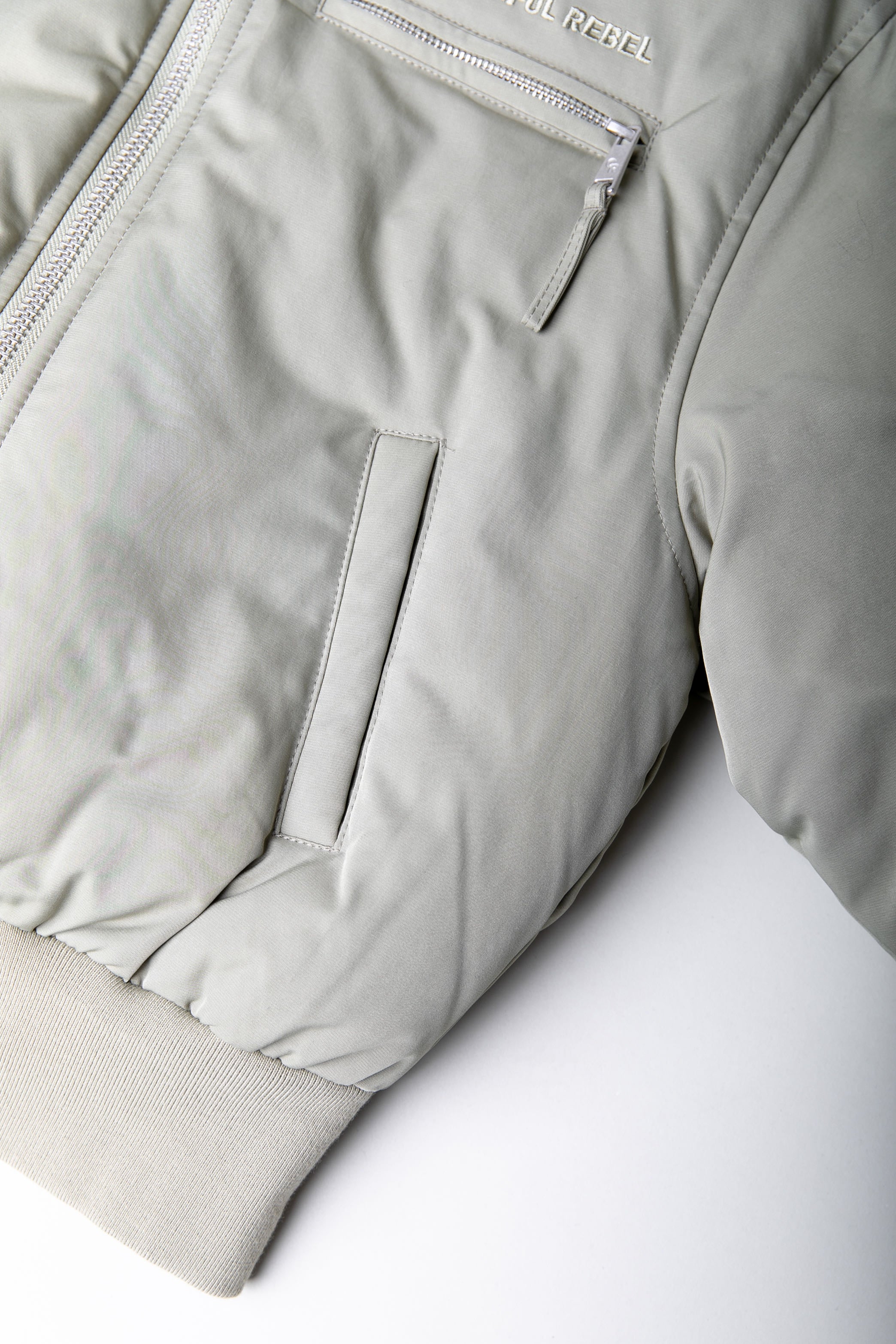 Dihya Bomber Jacket | Vintage green