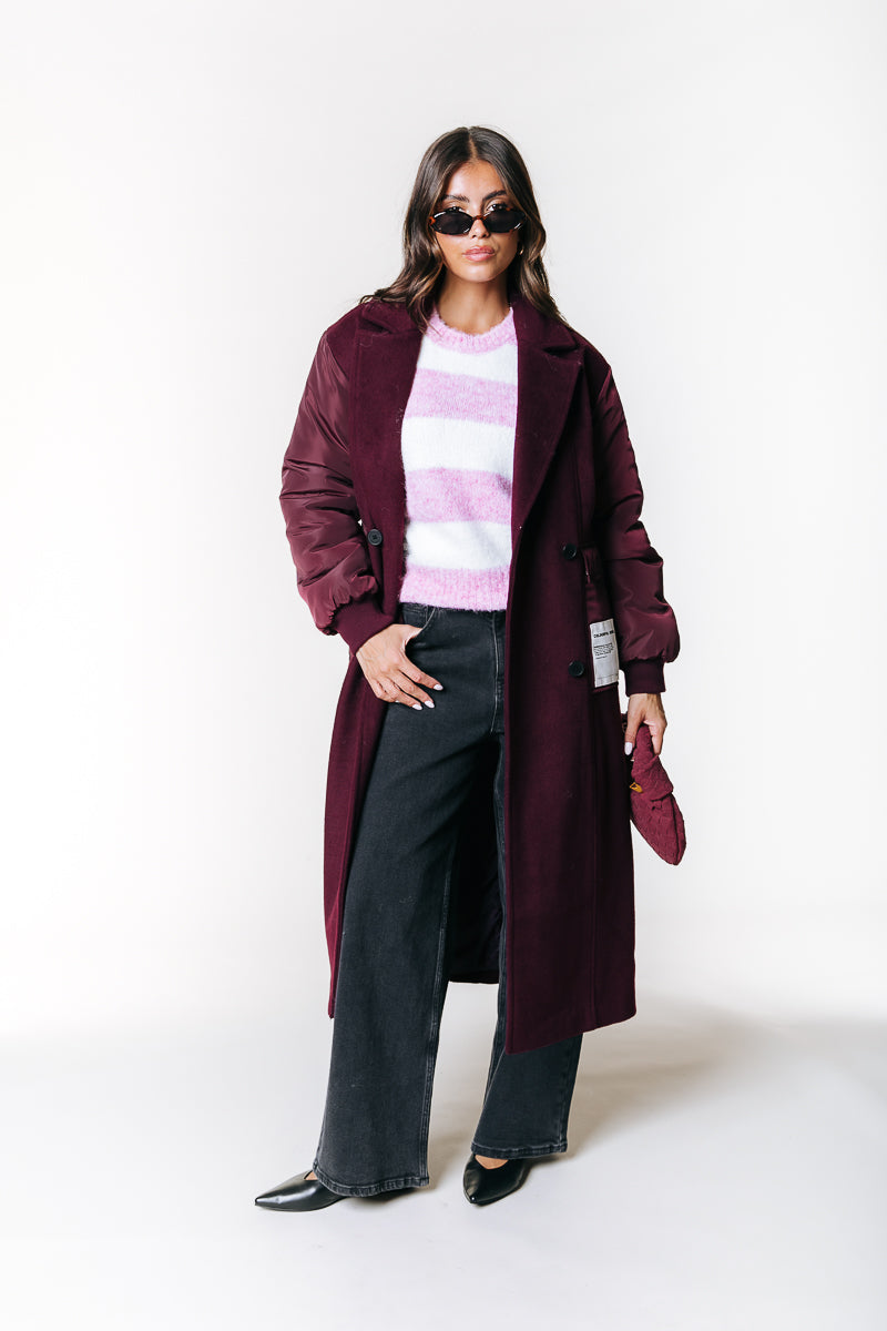 Ada Contrast Sleeve Long Coat | Bordeaux