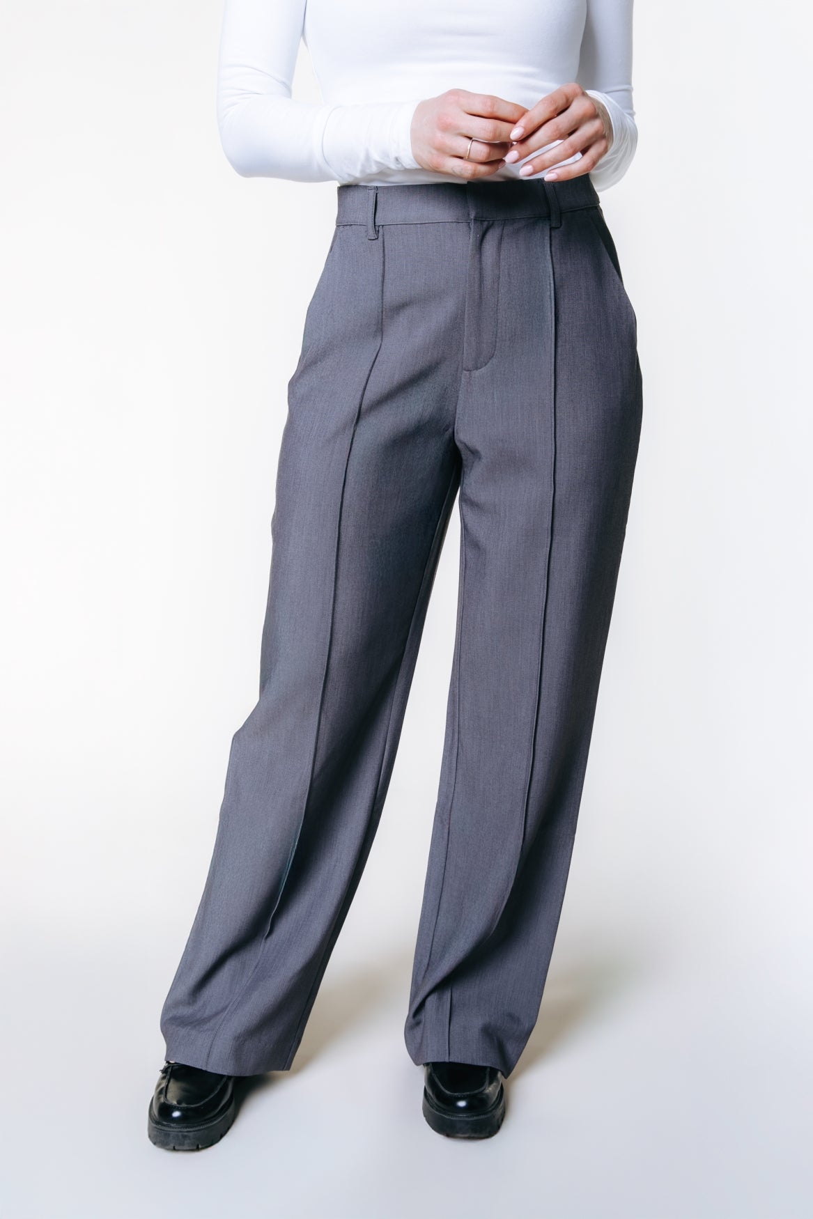 Rus Straight Pants | Grey