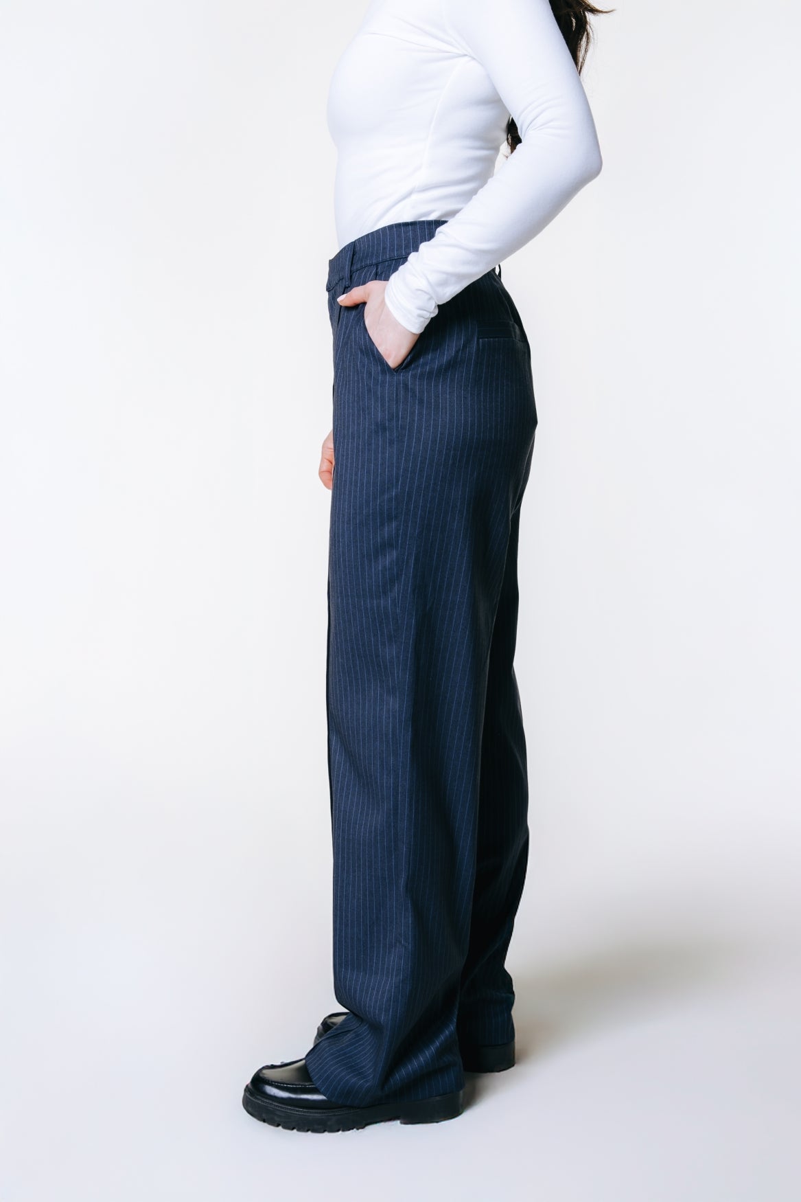 Rus Pinstripe Straight Pants | Dark blue