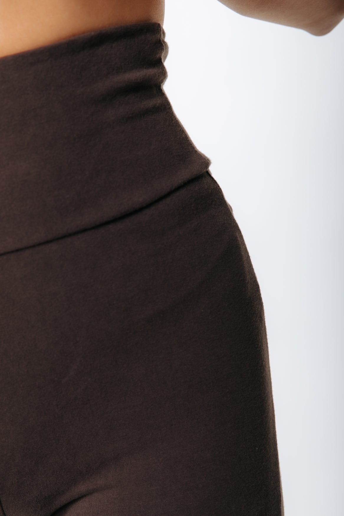 Fitted Flare Pants | Brown