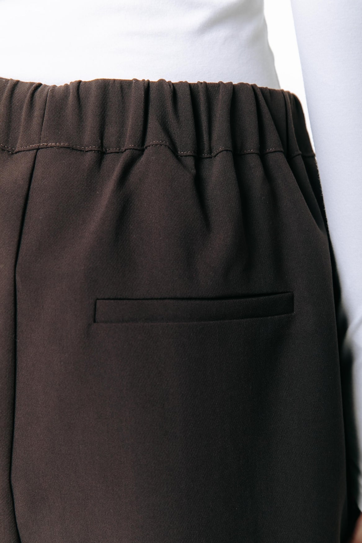 Vella Tailored Pants | Darkest Brown