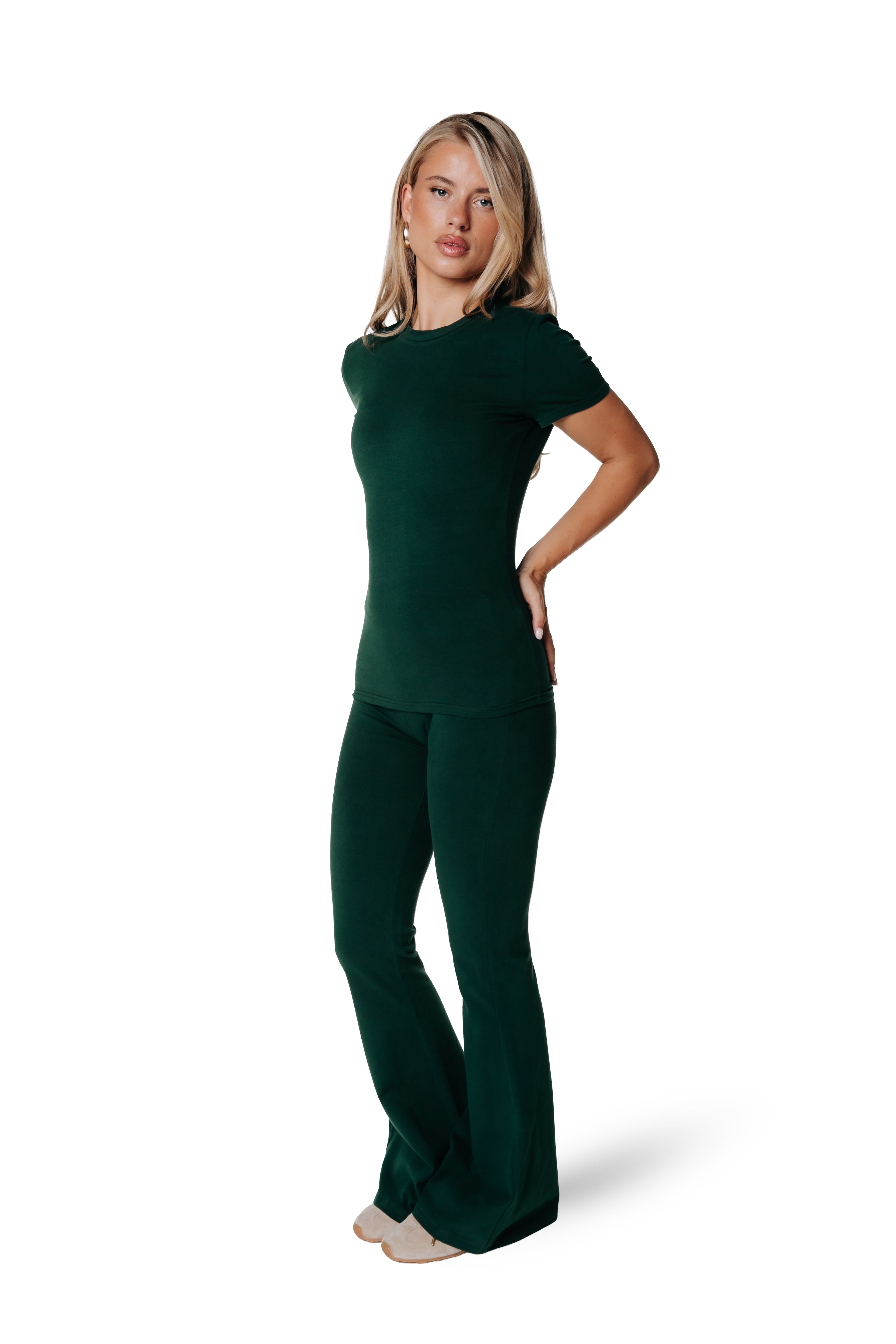 Fitted Flare Pants | Dark Green <!-- text --> <!-- US -->