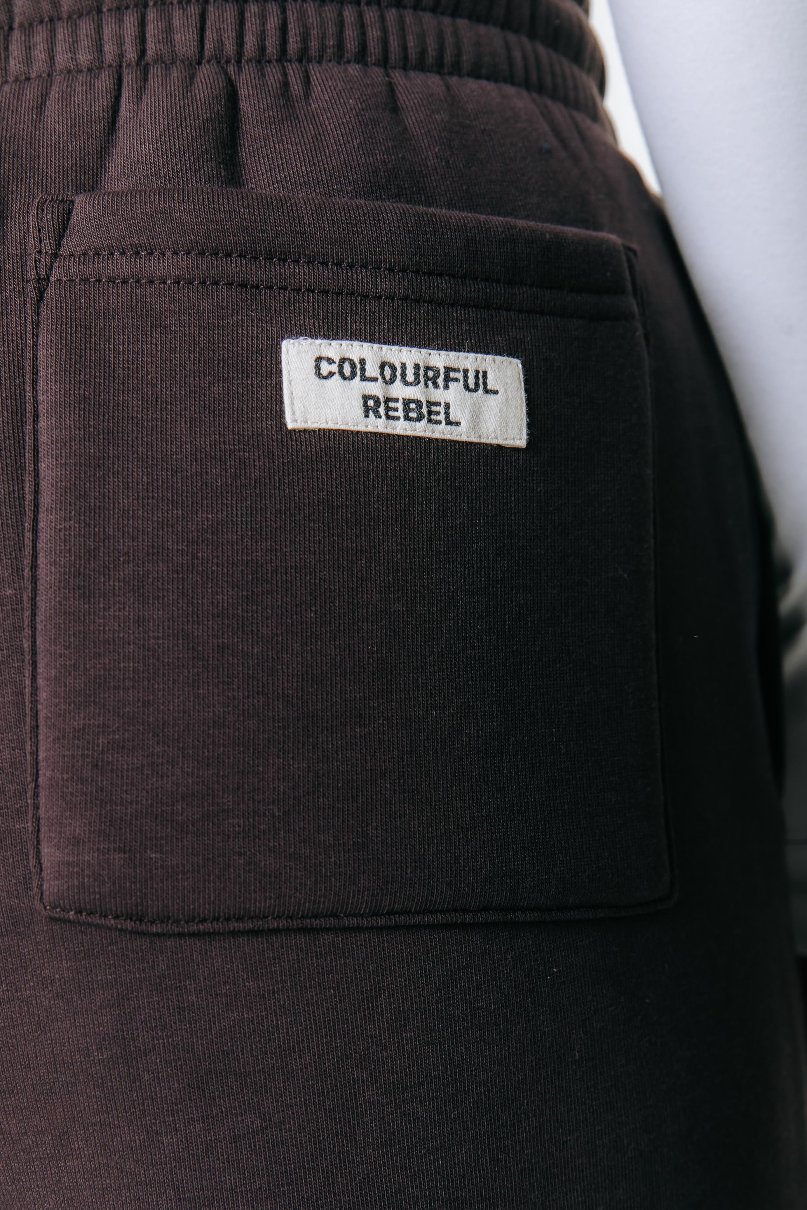 Uni-Label-Sweatpants | Dunkelstes Braun