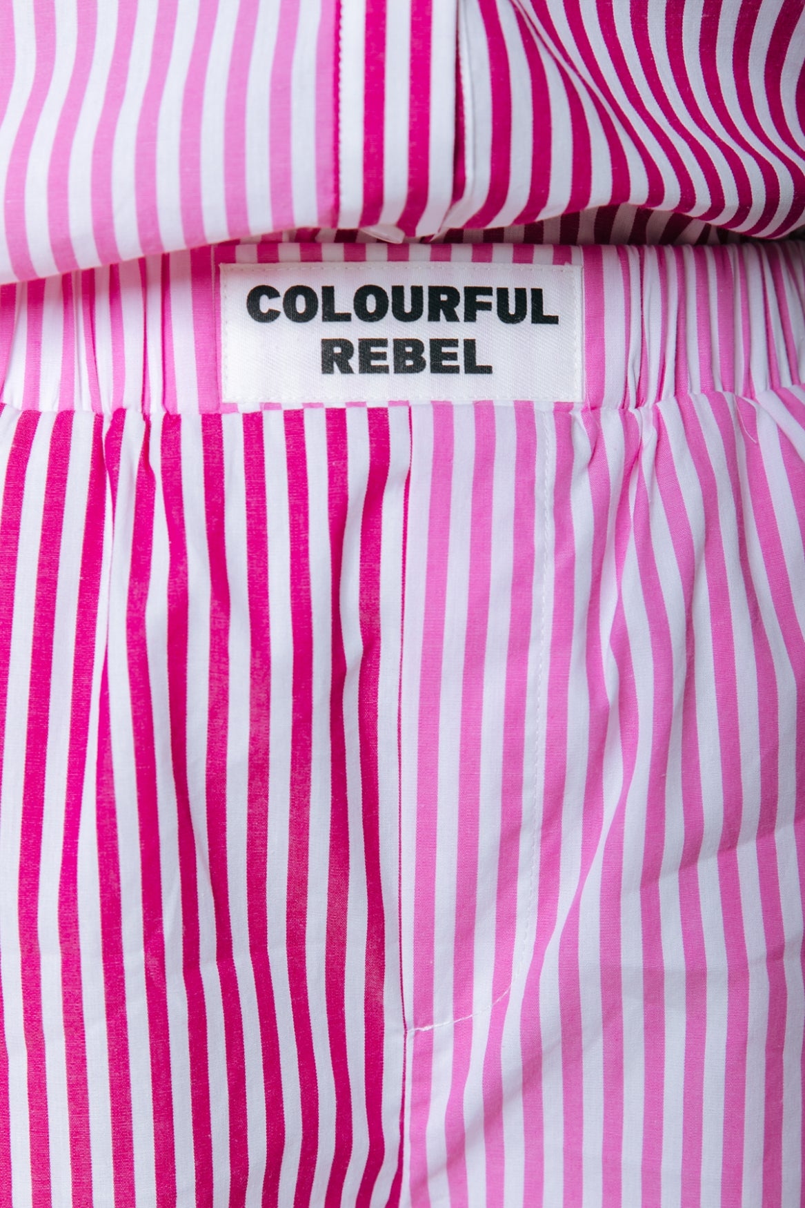 Lyn Contrast Stripe Shorts | Light pink