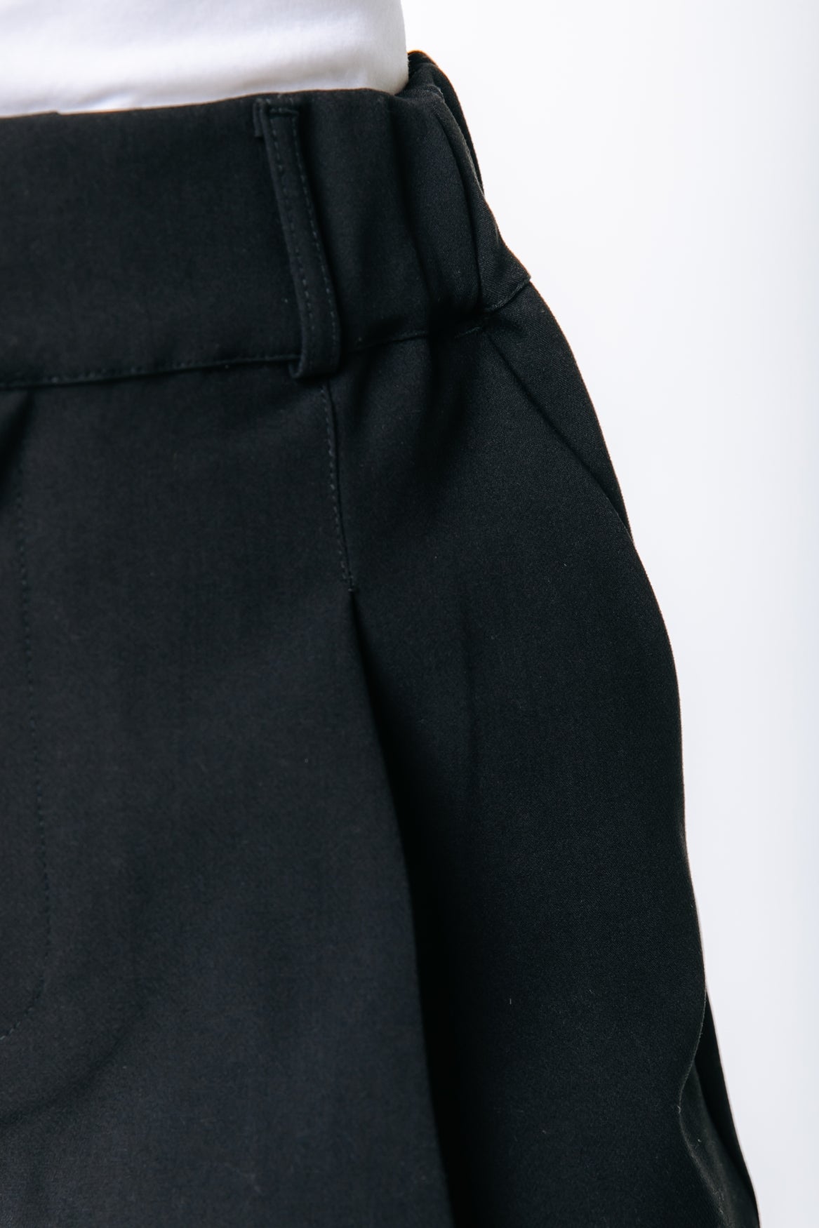 Demi Tailored Shorts | Black