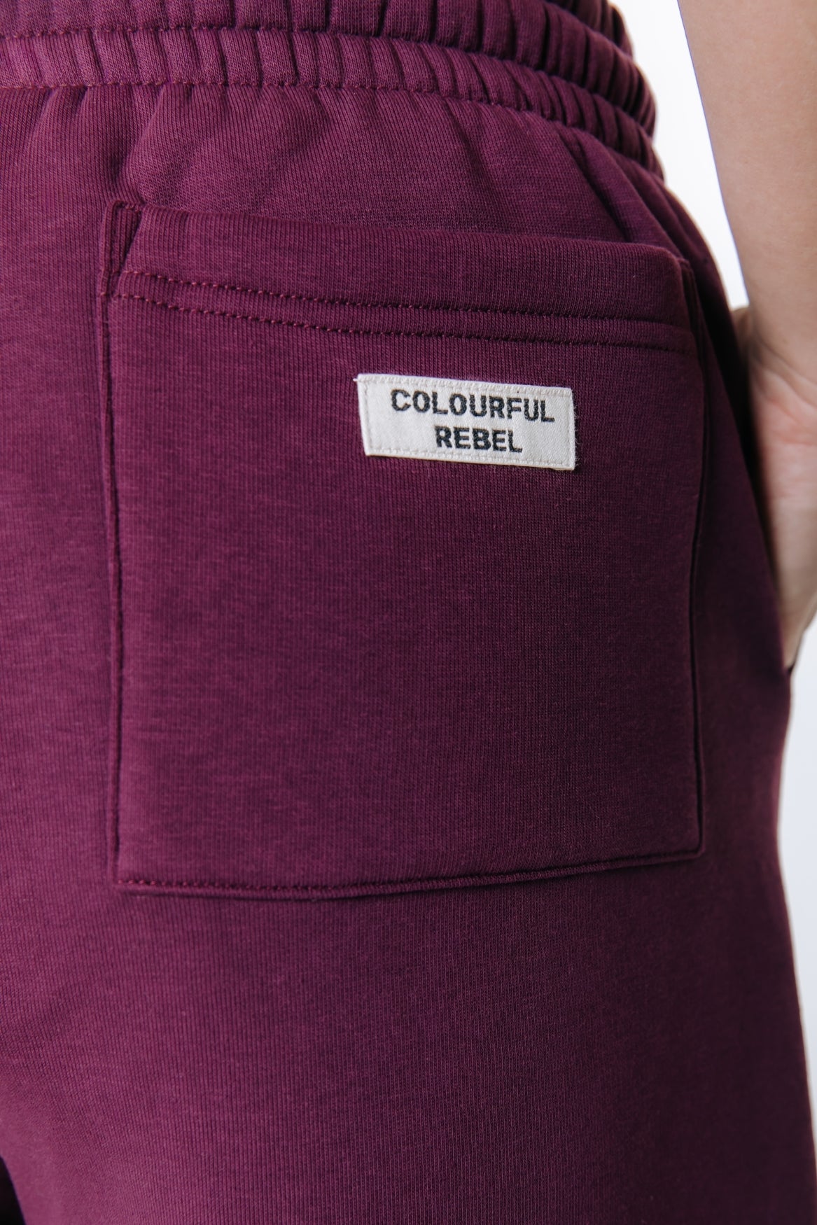 Label Sweatshorts | Merlot Red