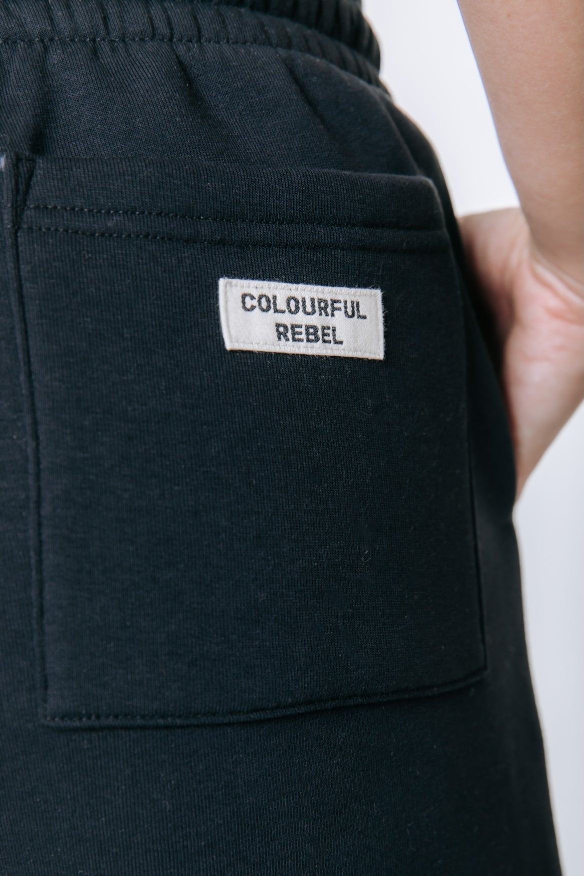 Label Sweatshorts | Black