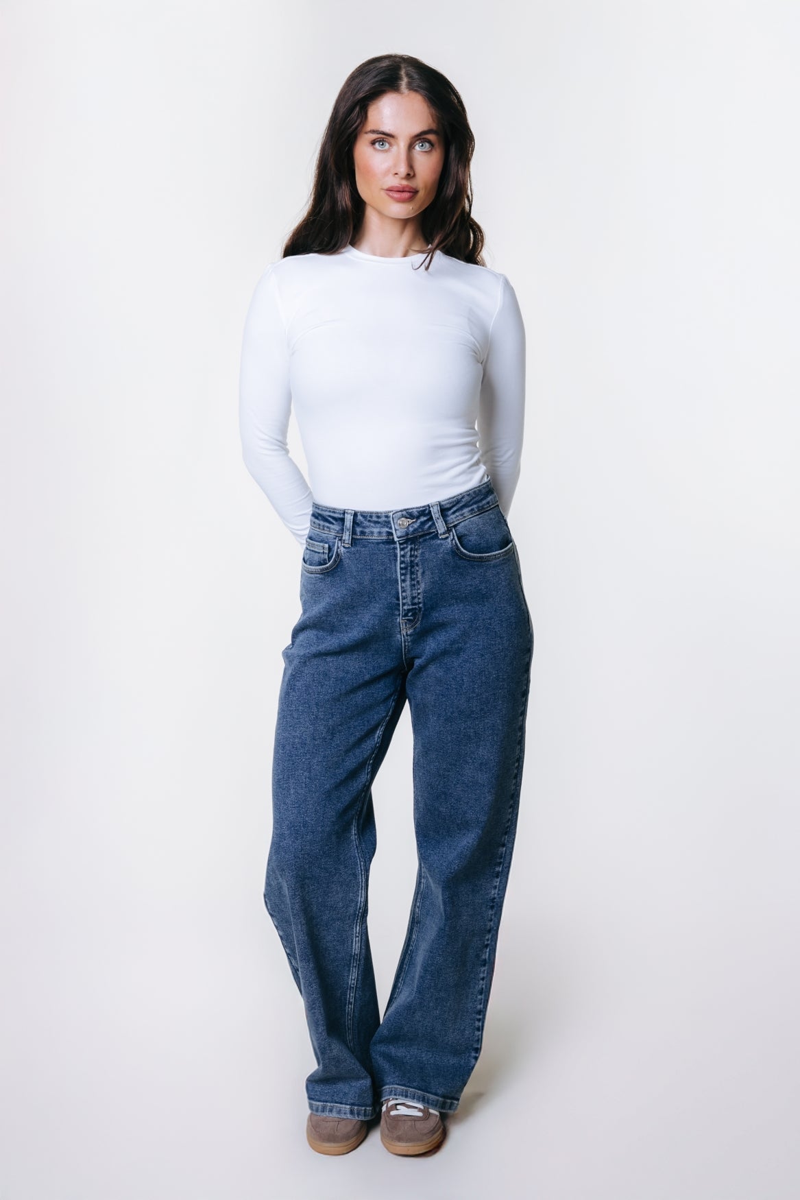 Uni Fitted Longsleeve T-shirt | Optic white