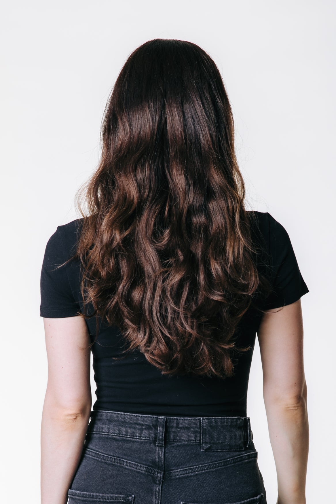 Fitted V-neck T-shirt | Black