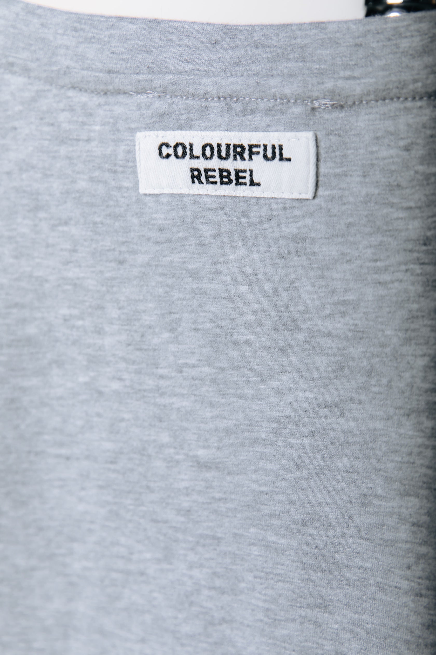Fitted V-neck T-shirt | Medium grey melange