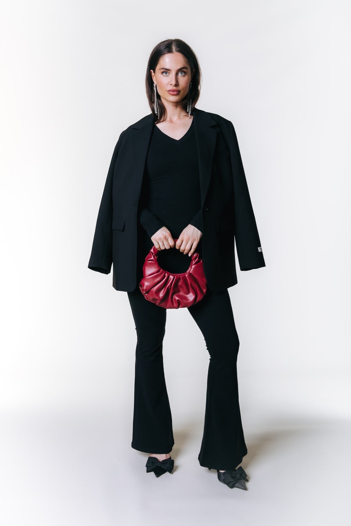 Fitted Longsleeve V-neck Top | Black