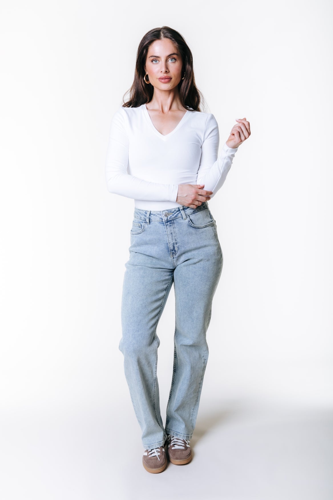 Fitted Longsleeve V-neck Top | Optic white