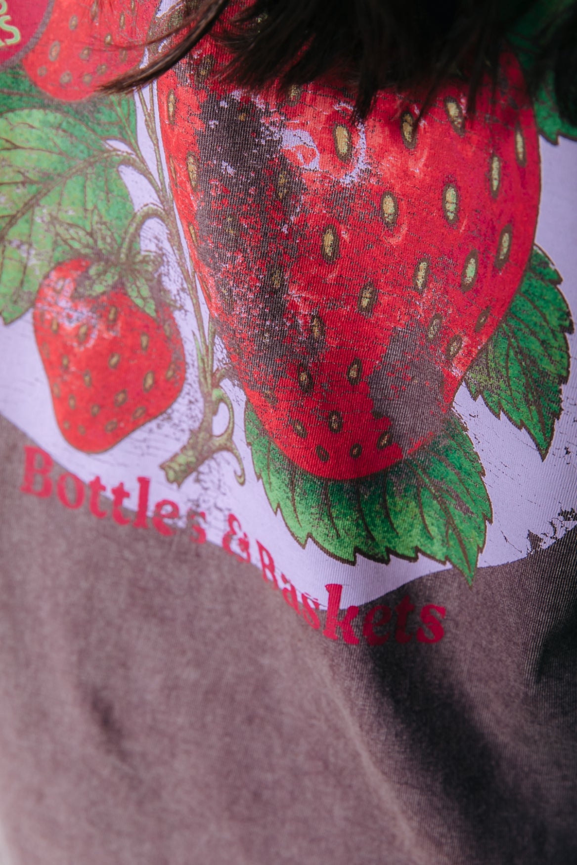 Fresh Berries Acid Wash T-shirt | Warm Brown