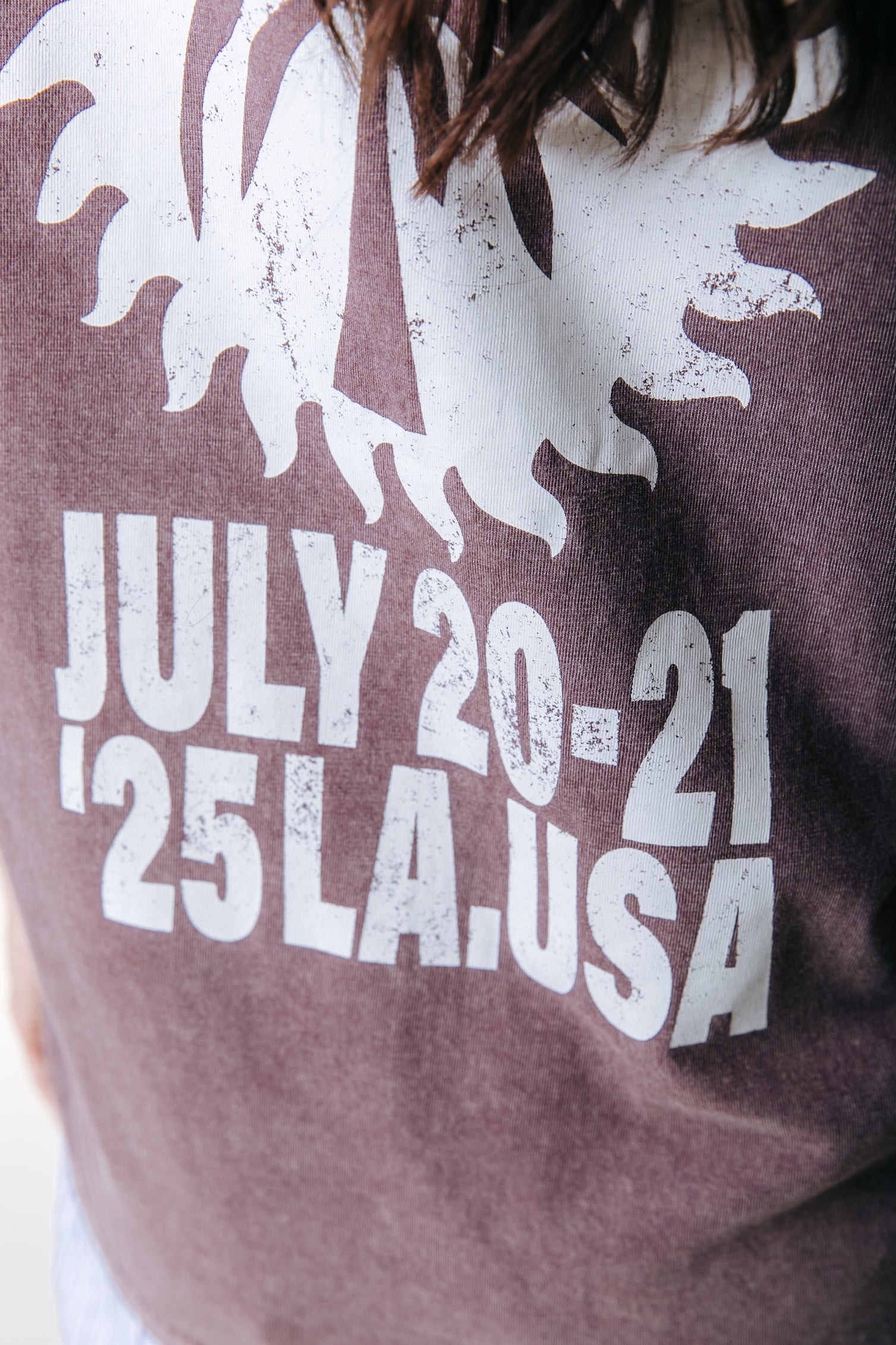 Tropical Beach Tour T-shirt | Warm Brown