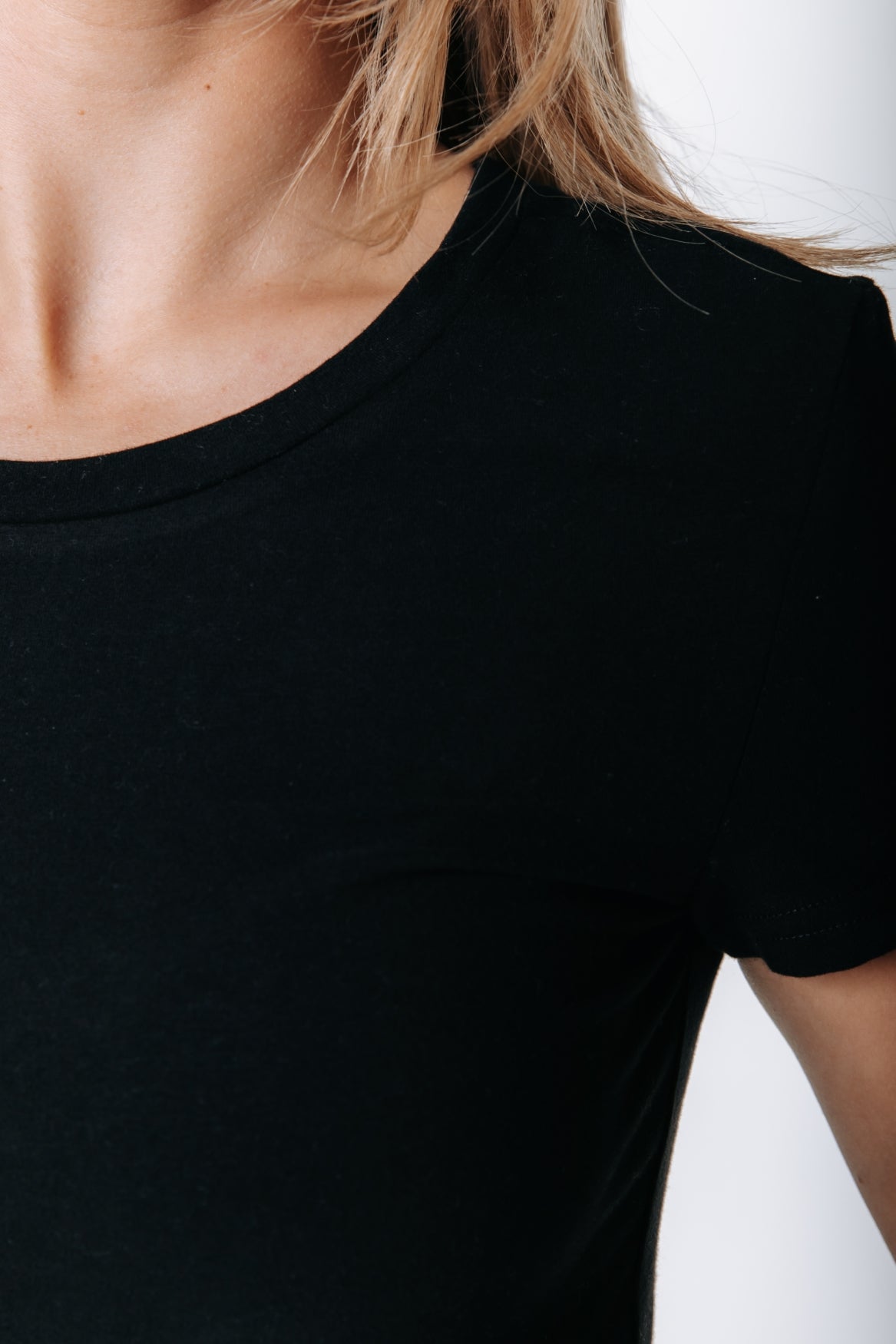 Fitted Wideneck T-shirt | Black