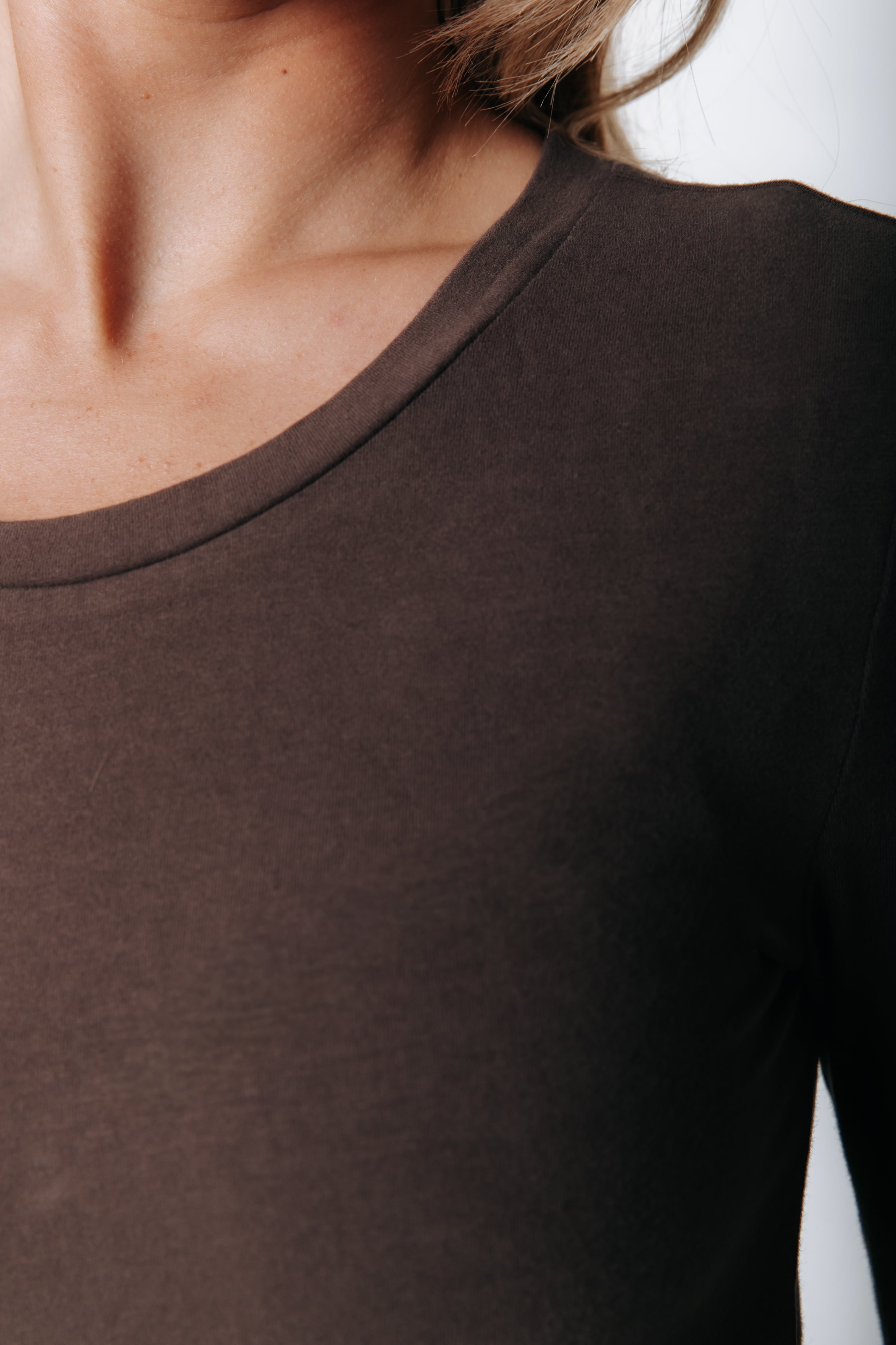 Fitted Wideneck Top | Darkest Brown <!-- text --> <!-- US -->