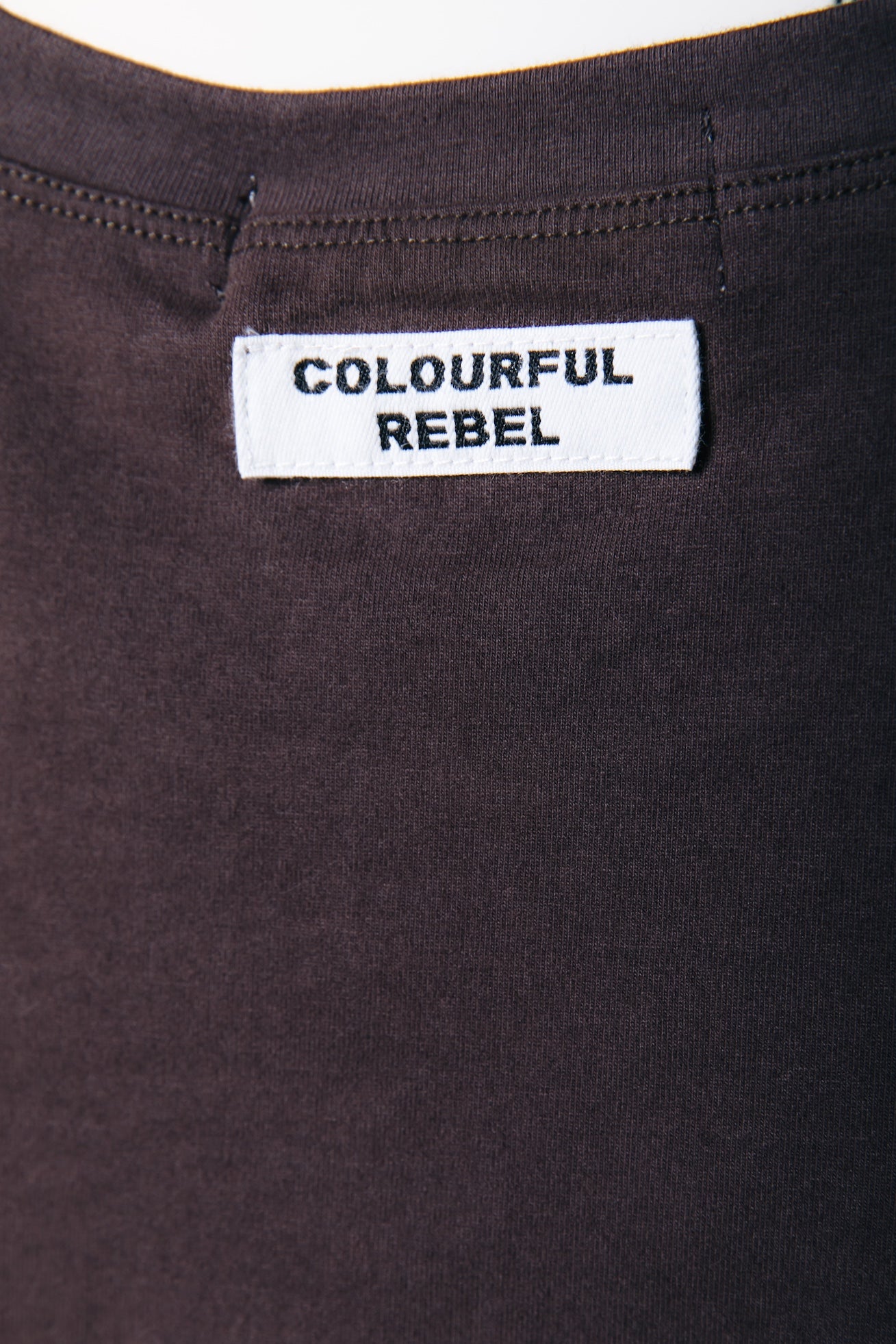 Fitted Longsleeve V-neck Top | Brown