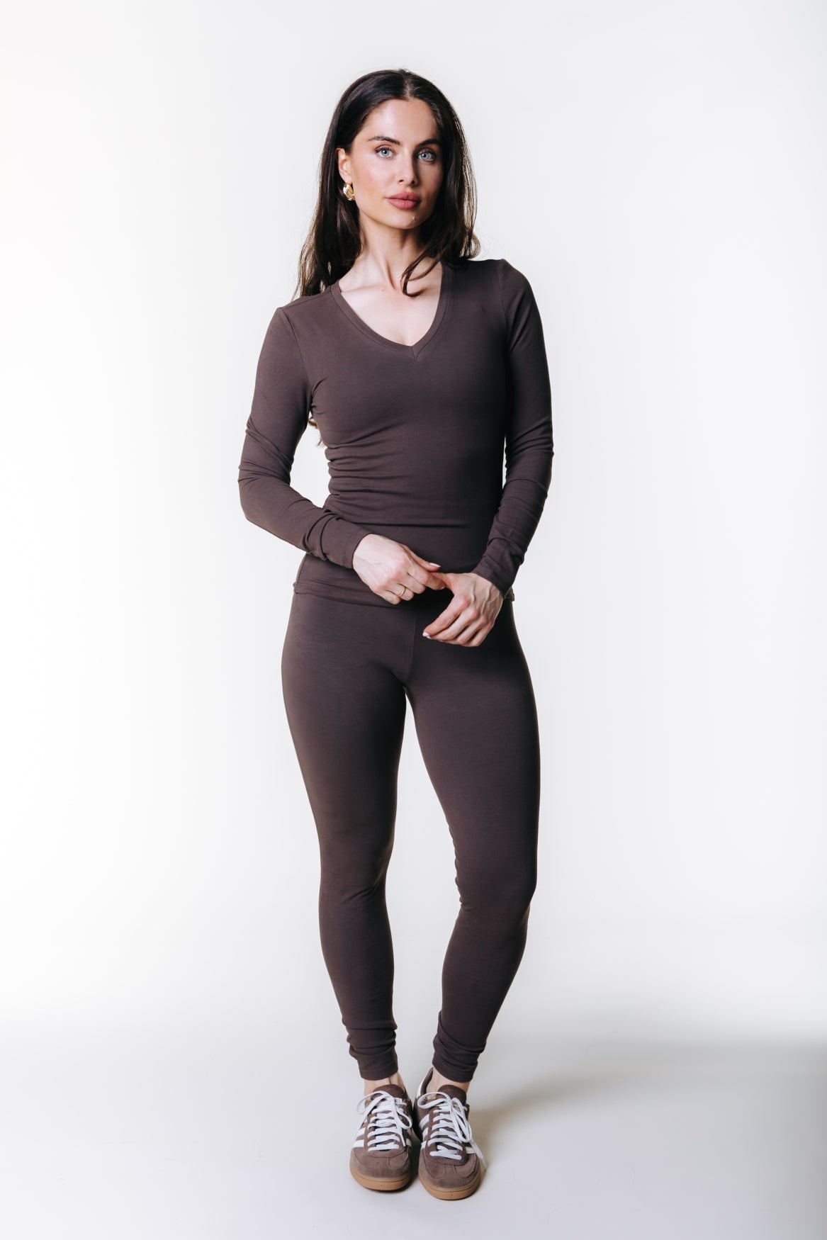 Fitted Longsleeve V-neck Top | Brown