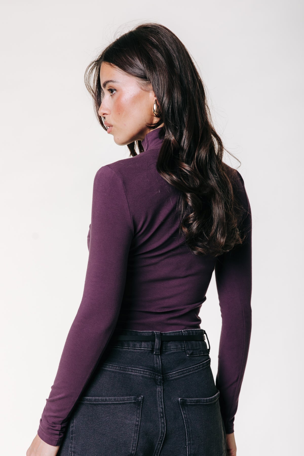 Fitted Turtleneck Top | Dark purple