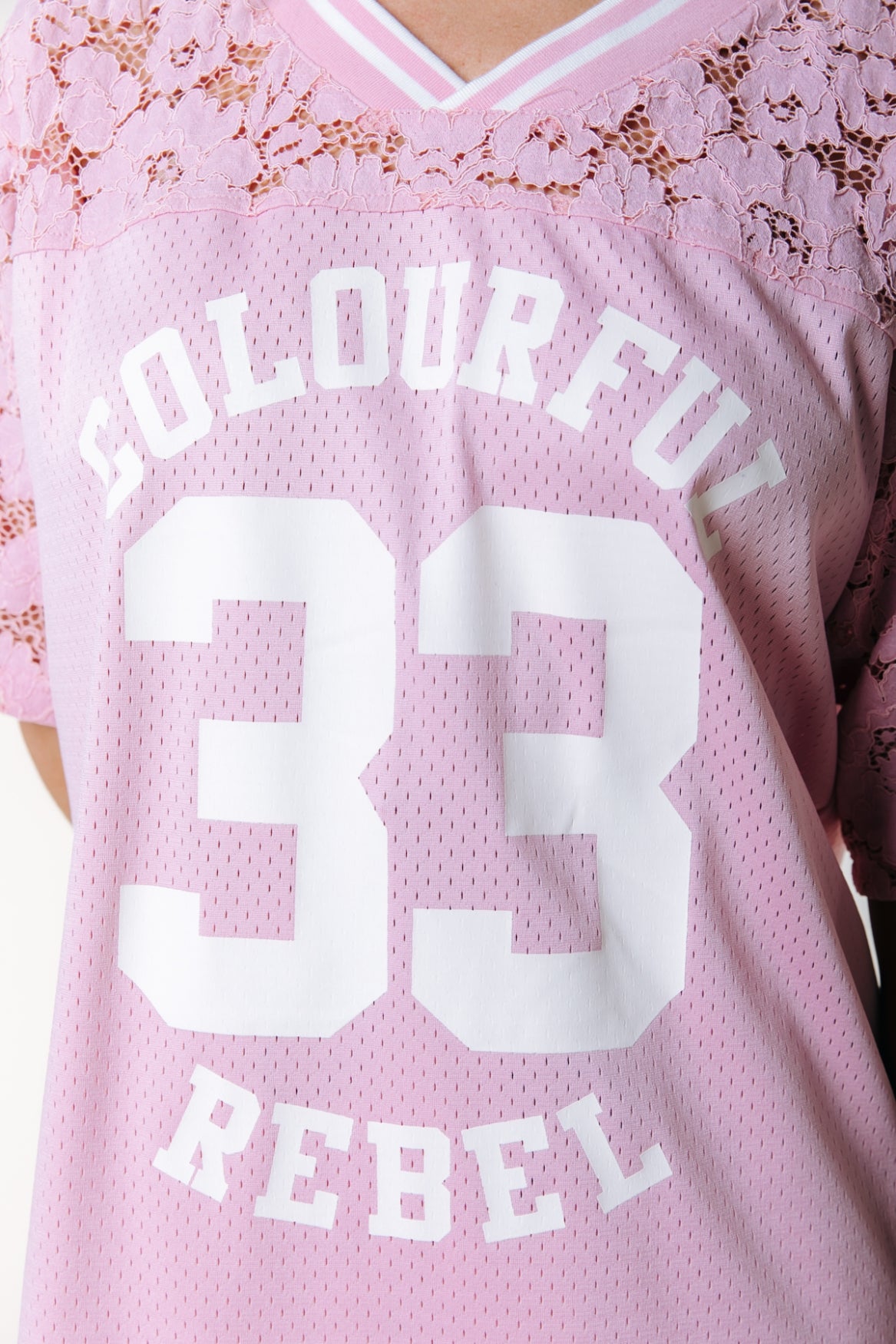 Tayla 33 Football T-shirt | Light pink