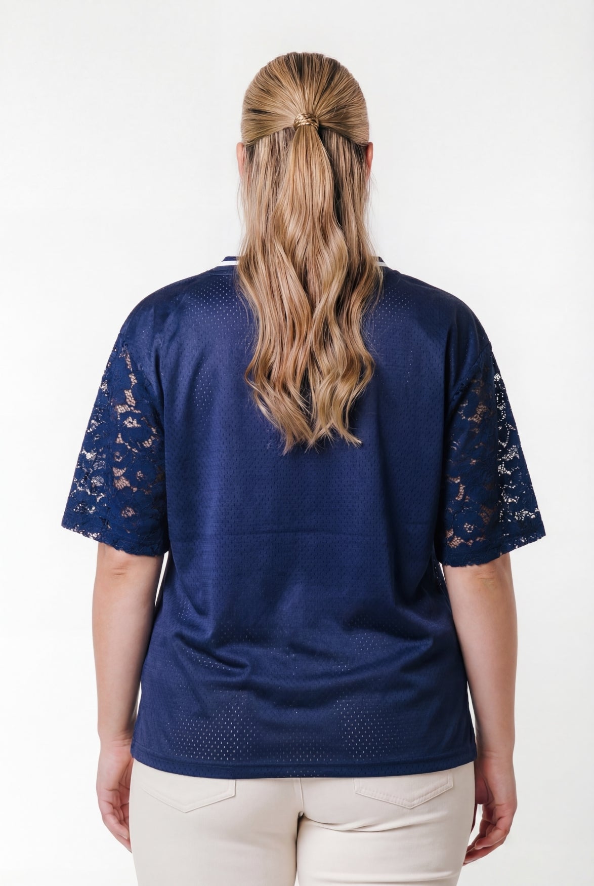 Tayla 33 Football T-shirt | Deep blue