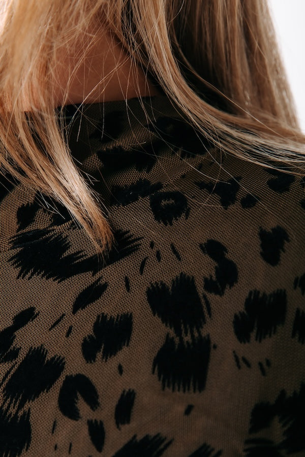 Neyo Leopard Flock Mesh Top | Light brown