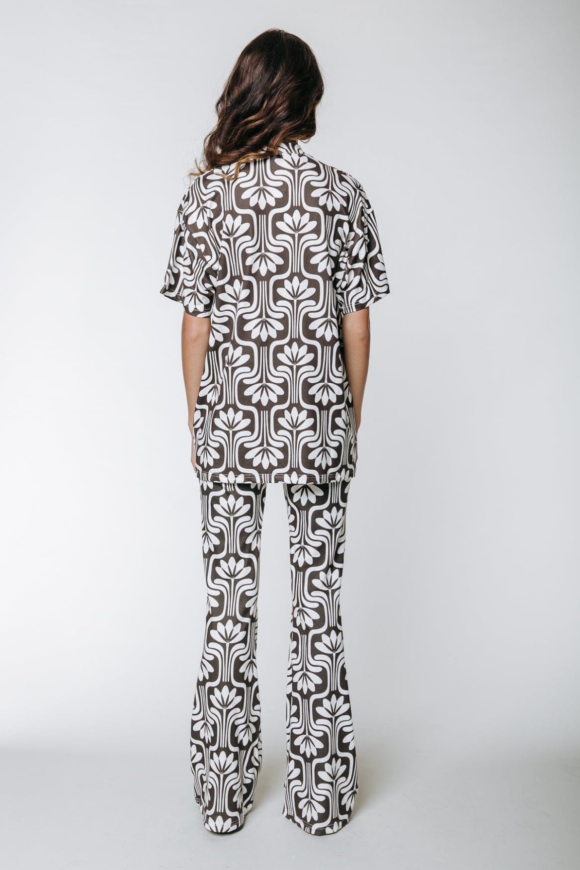 Colourful Rebel Retro Flower Peached Flare | Brown