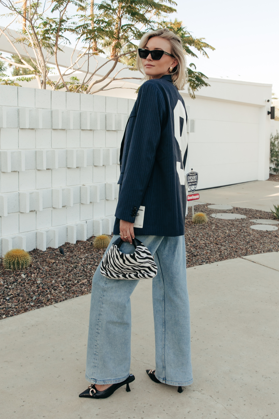 Jesra Stripe Blazer | Dark blue