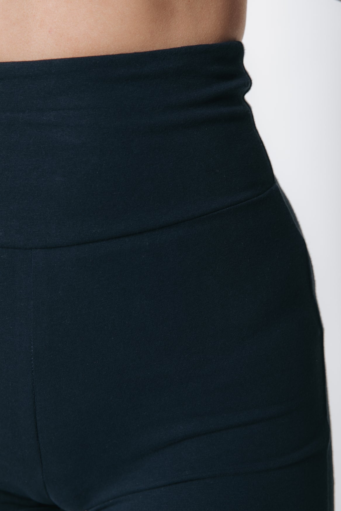 Uni Logo Fitted Shorts | Dark Navy