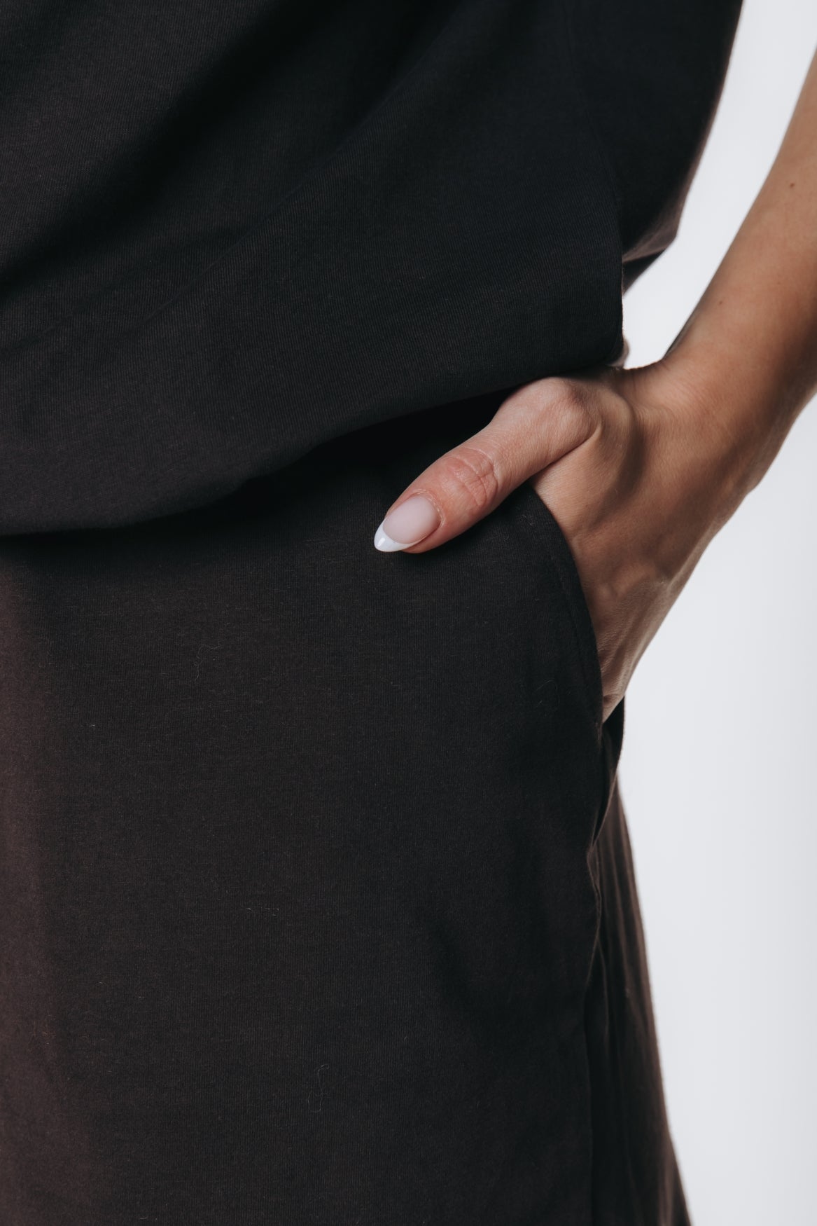 Loose Shorts | Darkest Brown