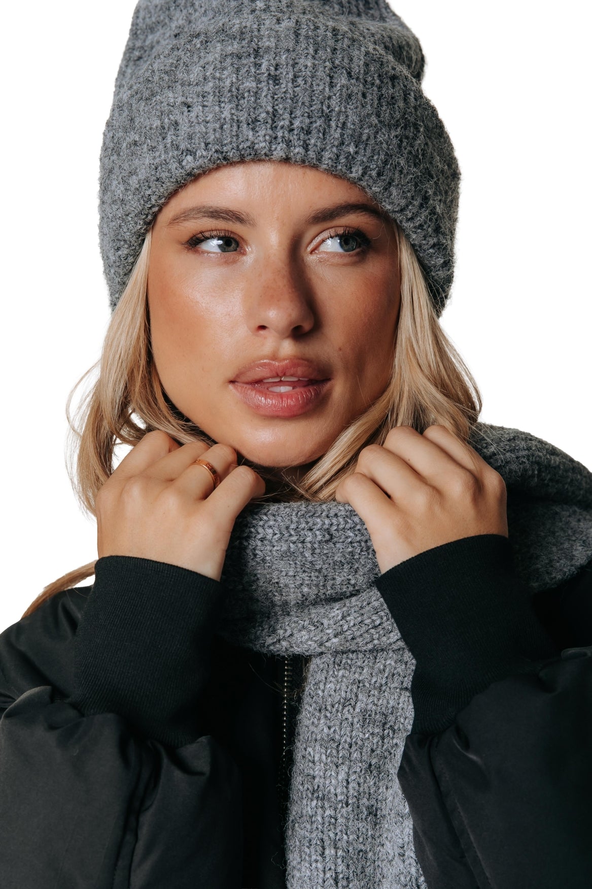 Uni Knitted Beanie | Medium grey melange