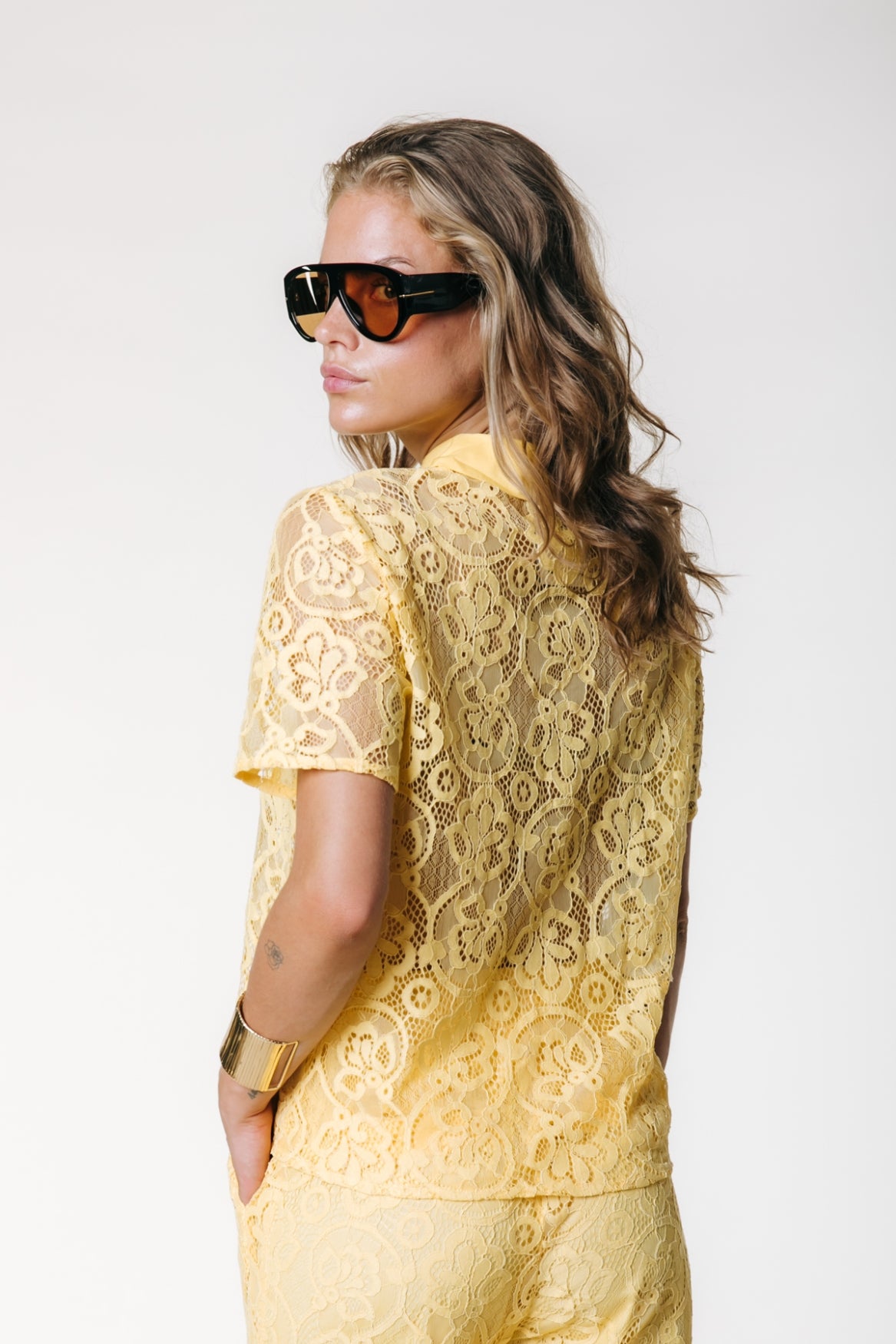Giulia Lace Resort Shirt | Warm yellow