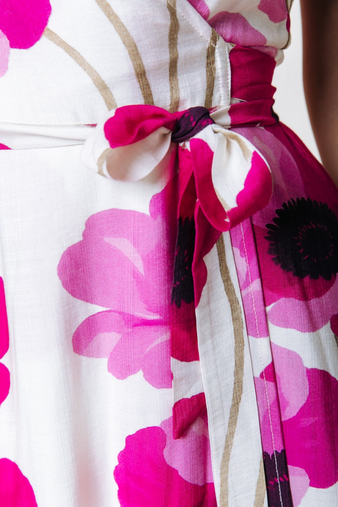 Ava Blumenwickelkleid | Mehrfarbig