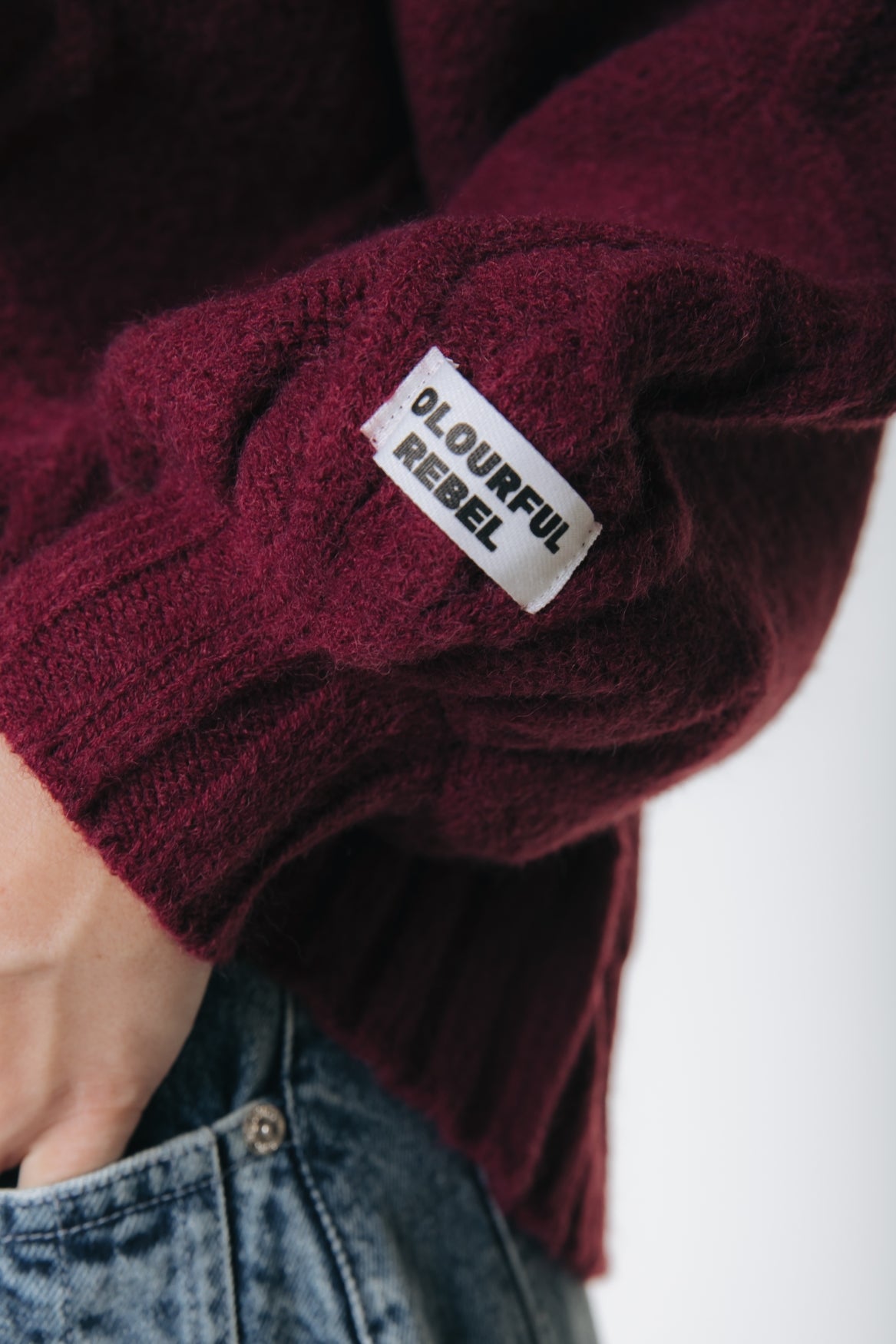 Momo Chunky Cable Knit | Merlot Red