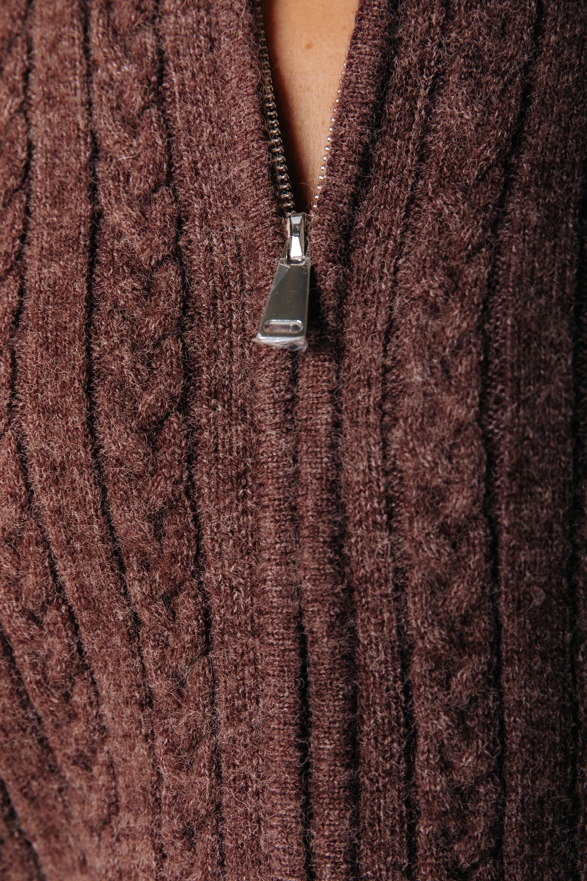Fenna Two Way Zip Knit | Brown