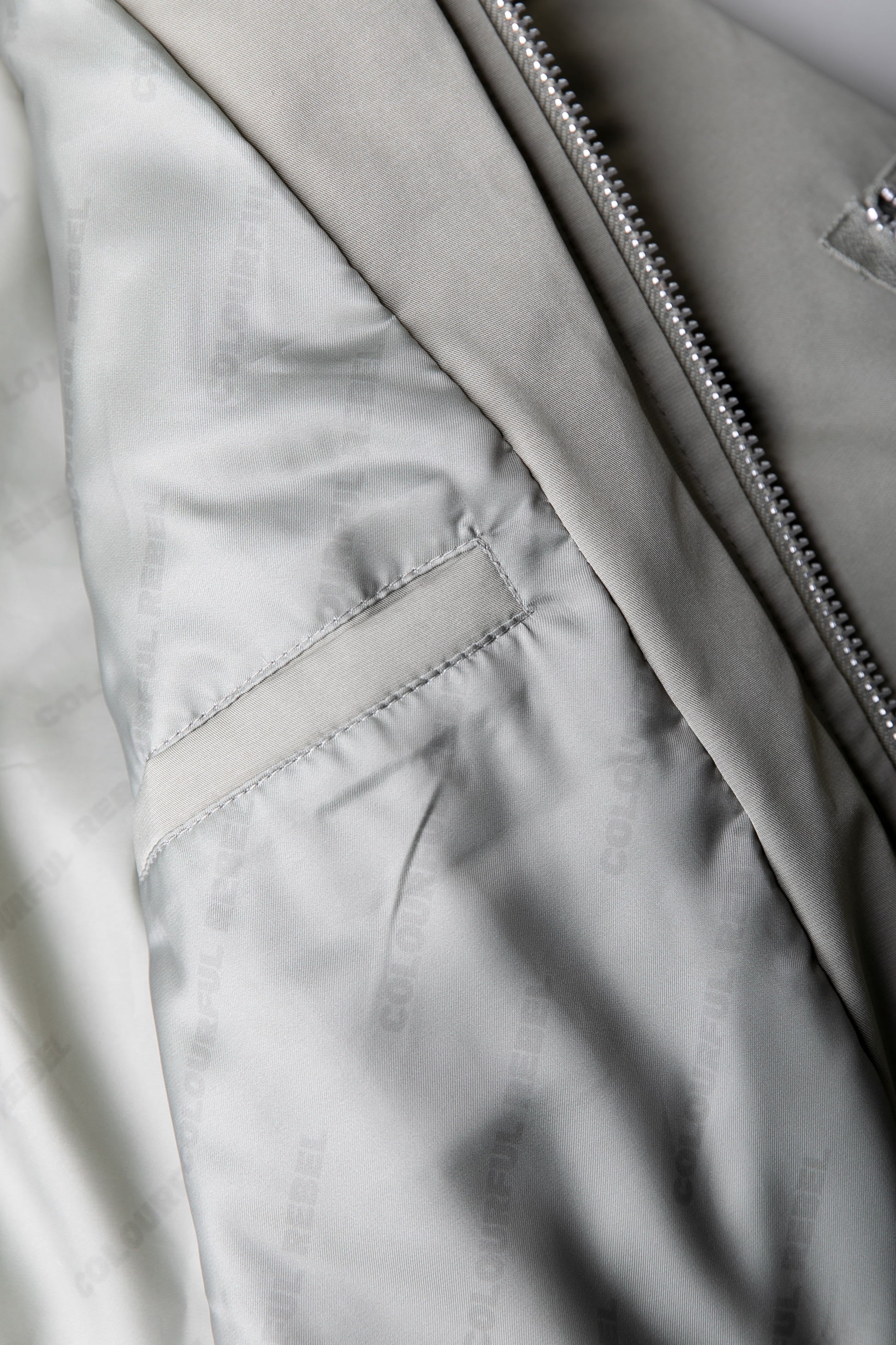 Dihya Bomber Jacket | Vintage green