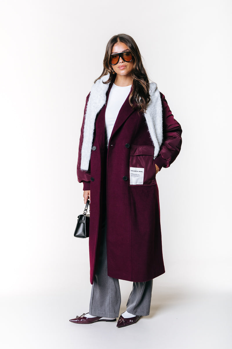 Ada Contrast Sleeve Long Coat | Bordeaux