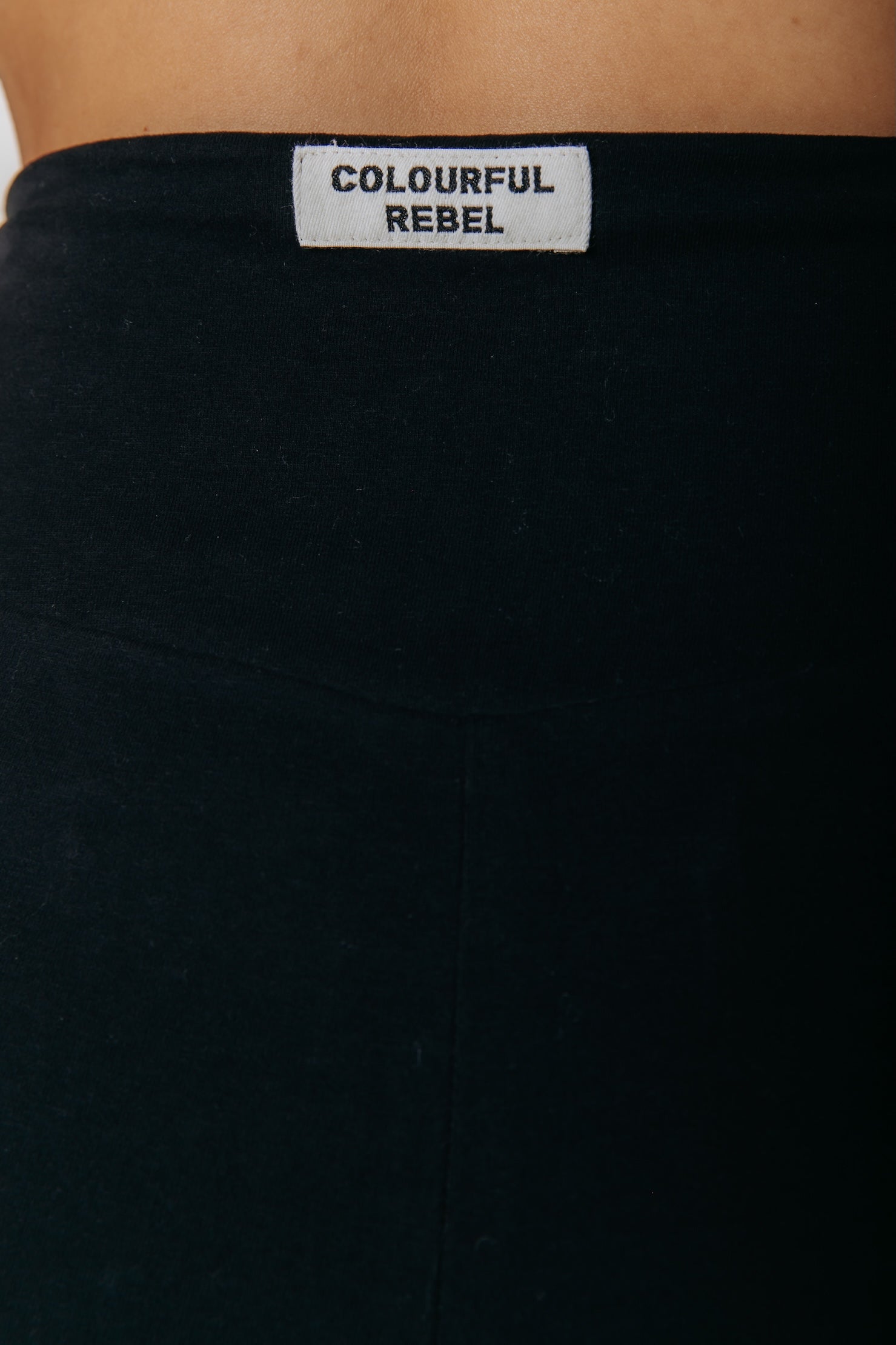 Fitted Flare Pants | Black