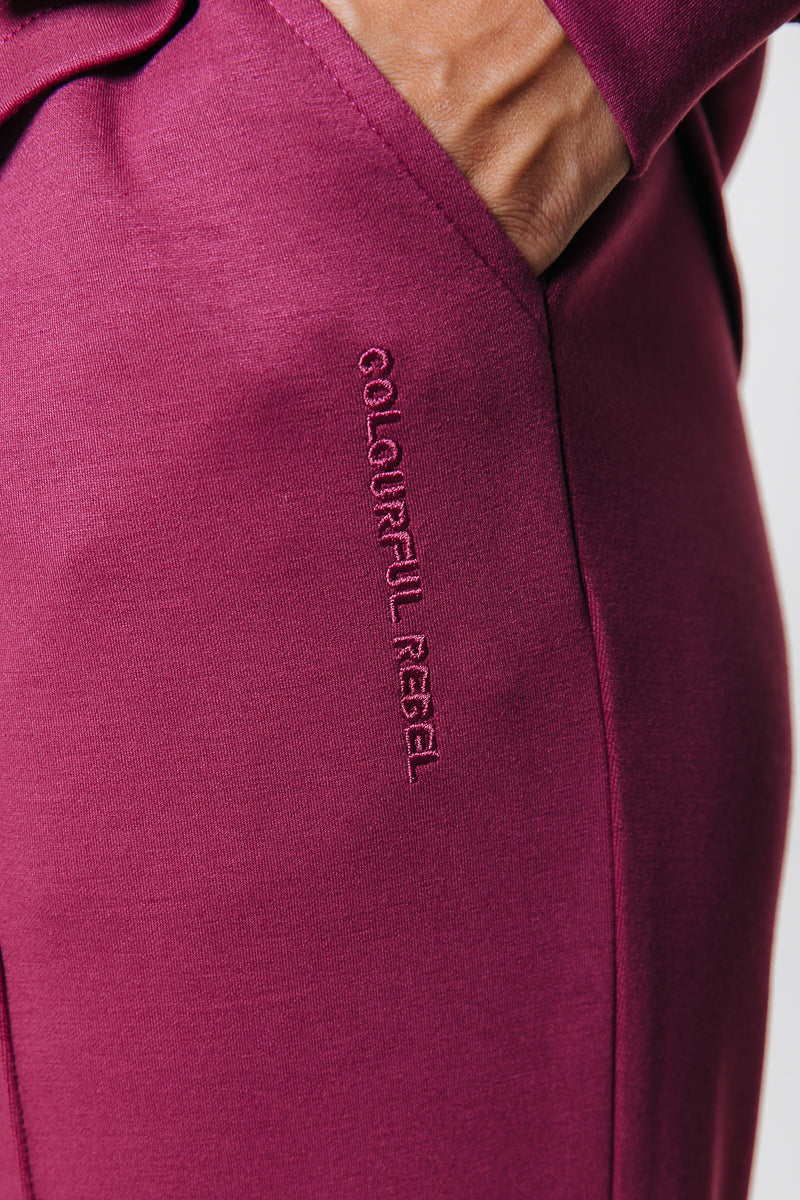 Jiby Pintuck Straight Pants | Bordeaux