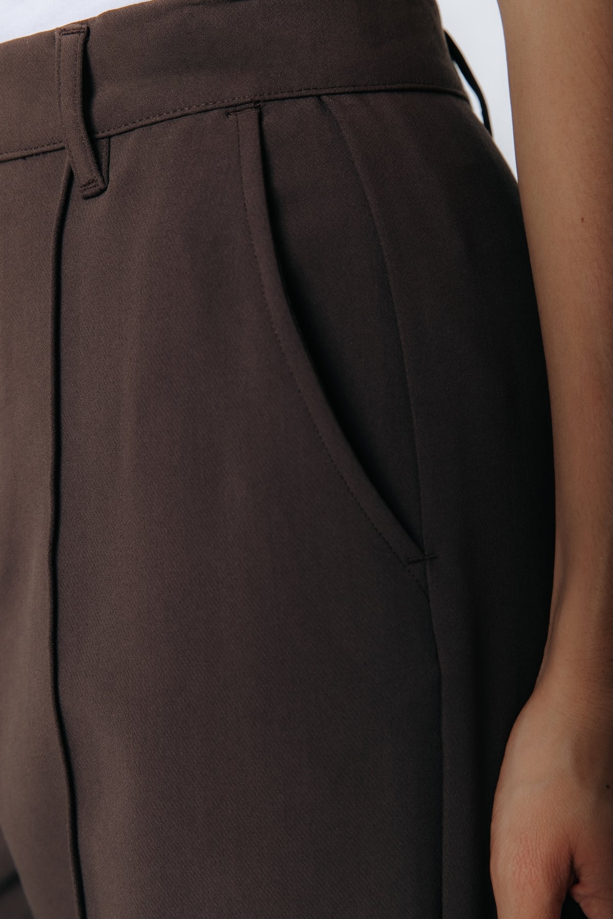 Rus Straight Pants | Brown
