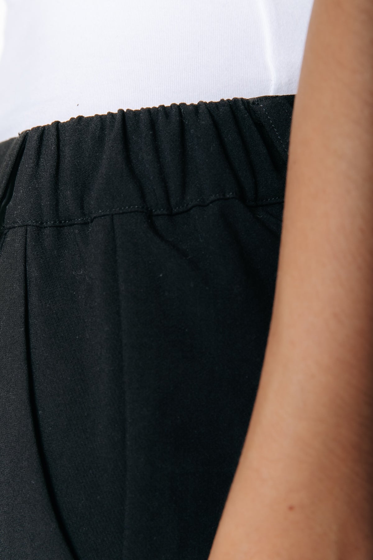 Maggy Tailored Pants | Black