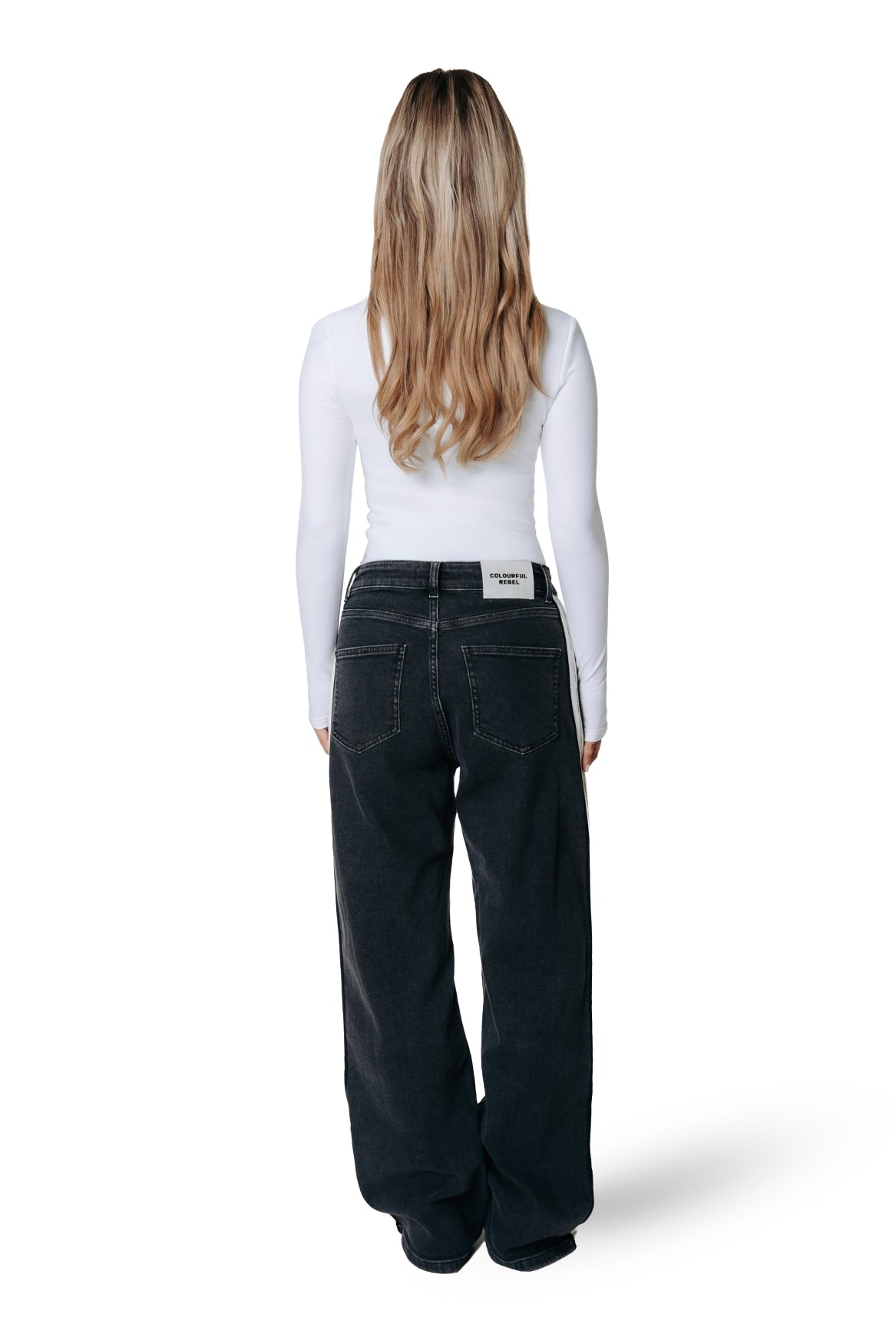Gaias High Rise Straight Leg Denim | Dark grey denim