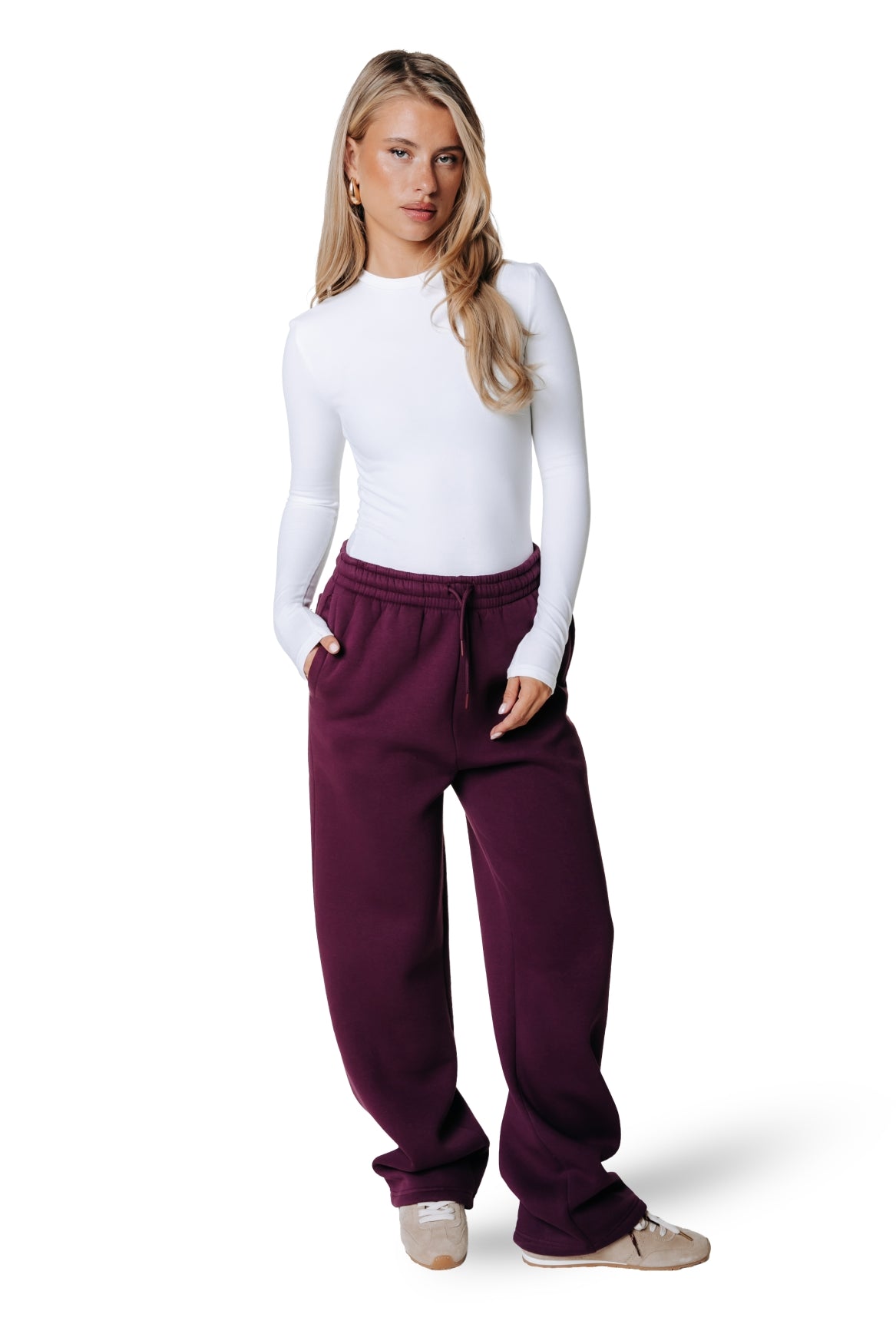 Label Sweatpants | Merlot Red
