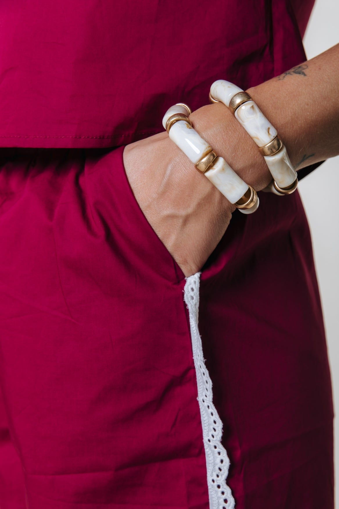 Jess Ruffle Short | Deep Burgundy