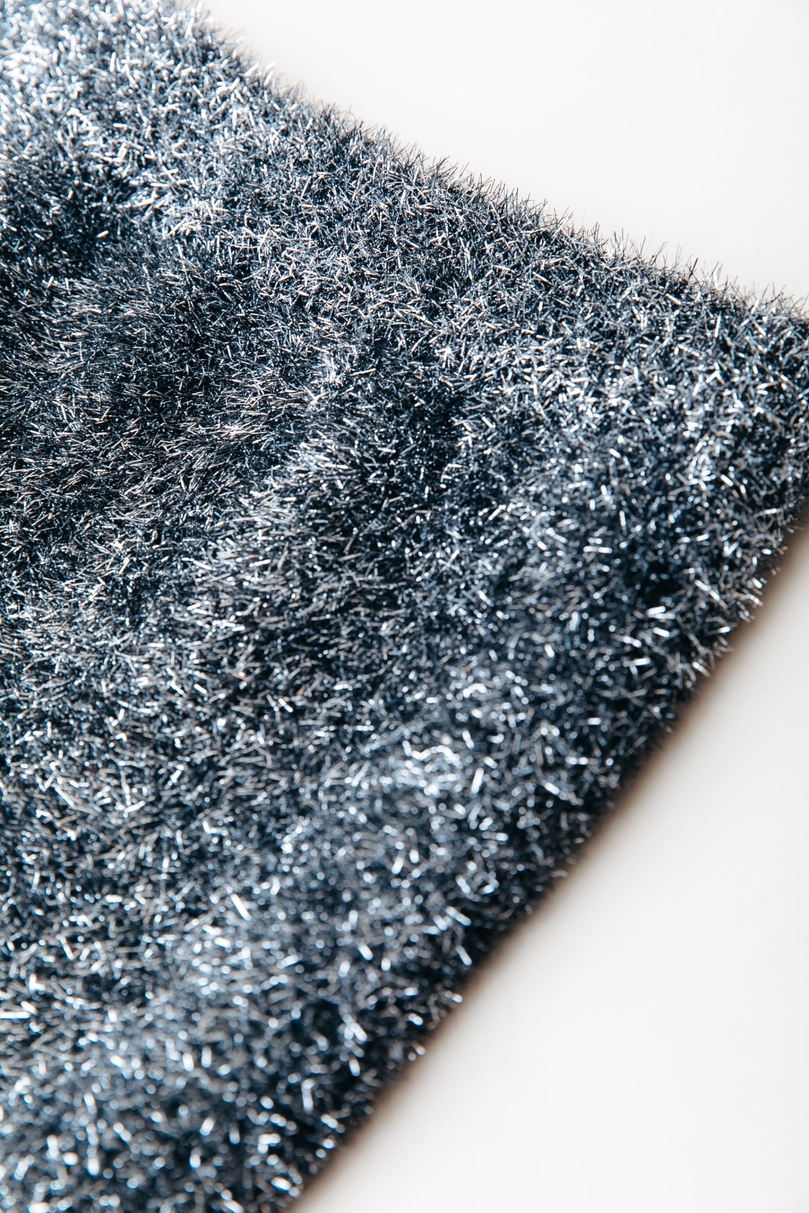 Inaya Lurex Rock | Metallic Silber